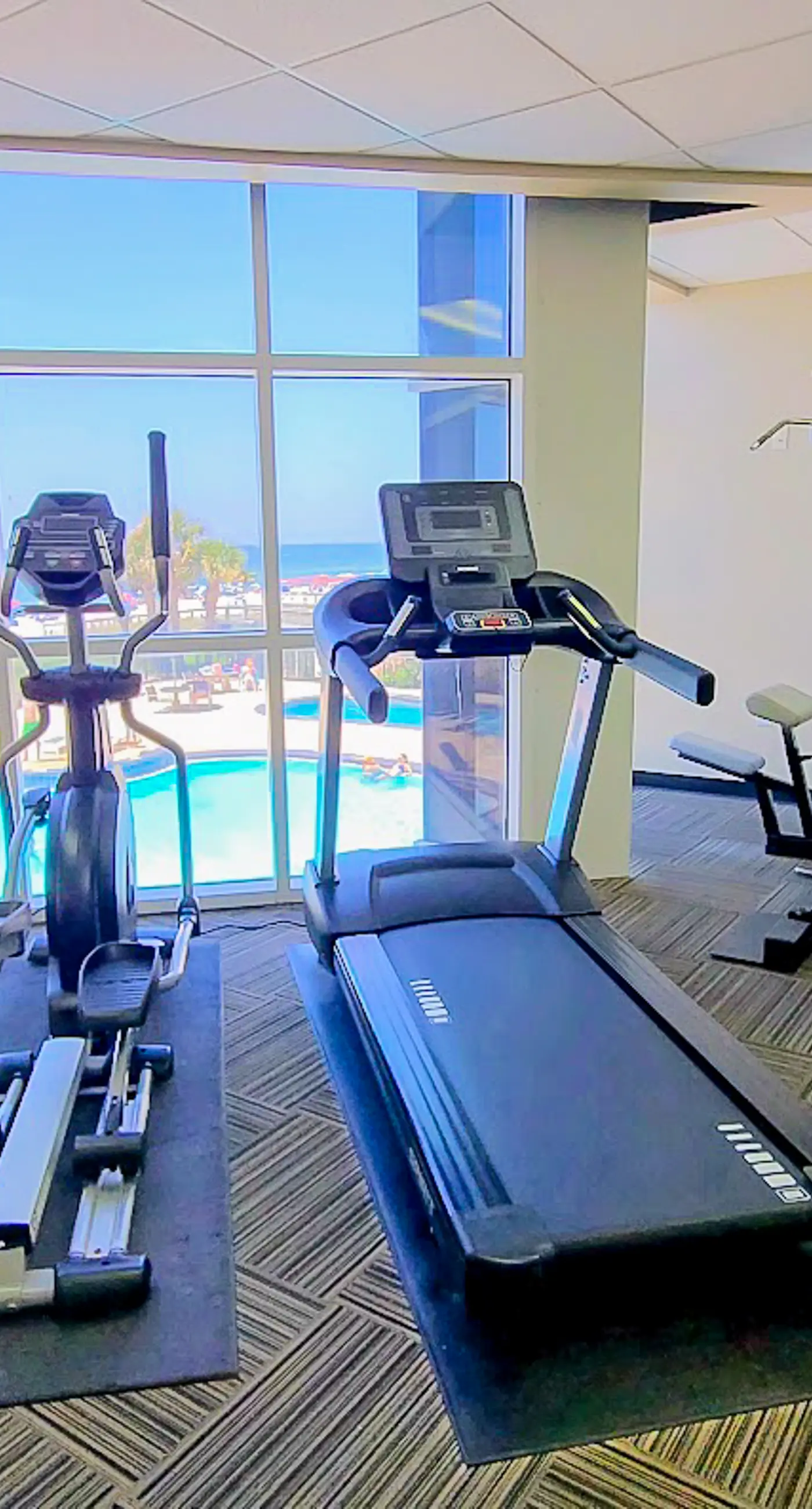 Gulf-front condo with amazing views, pools, beach access & gym
