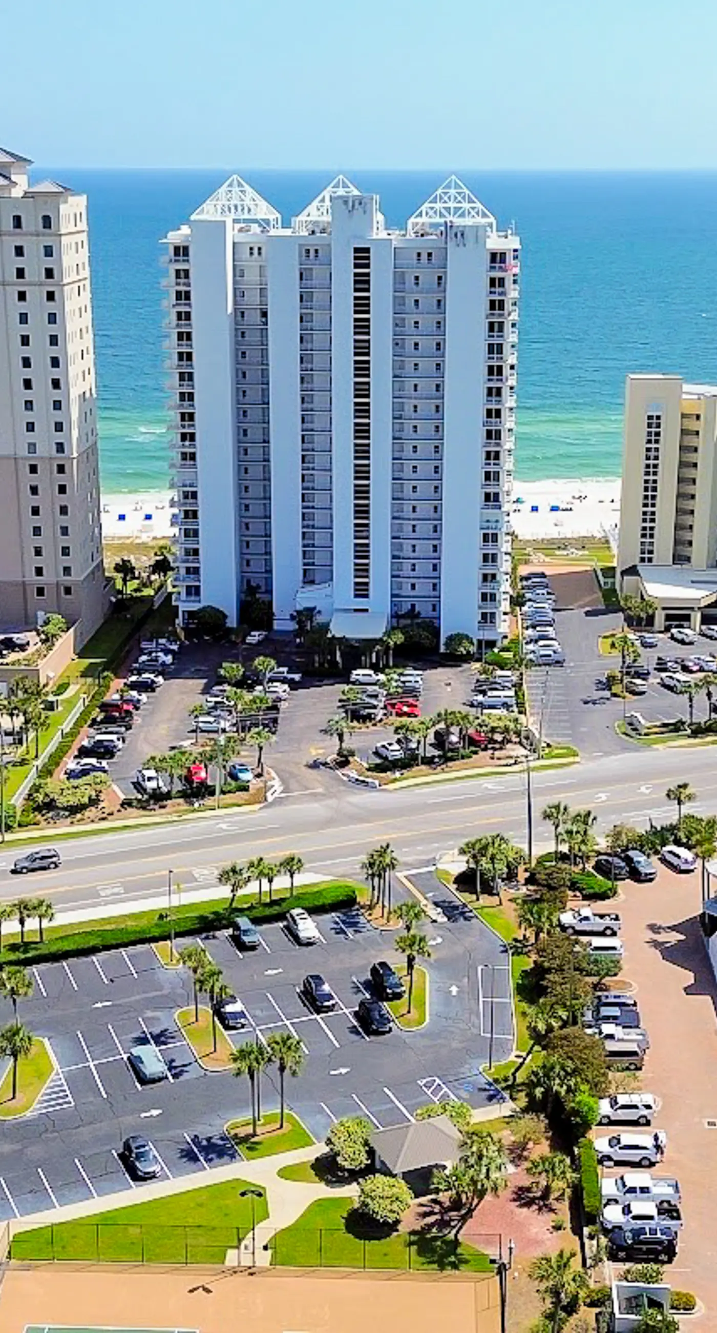 Gulf-front condo with amazing views, pools, beach access & gym