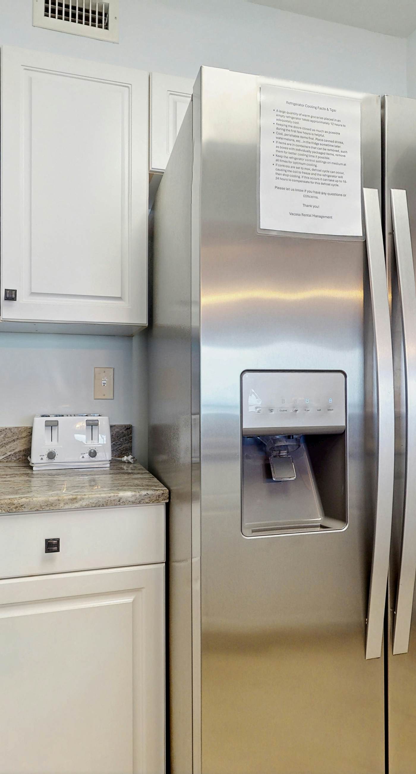 Pelican Isle 205-3rd-floor, Gulf-front condo with seasonal beach setup - near entertainment