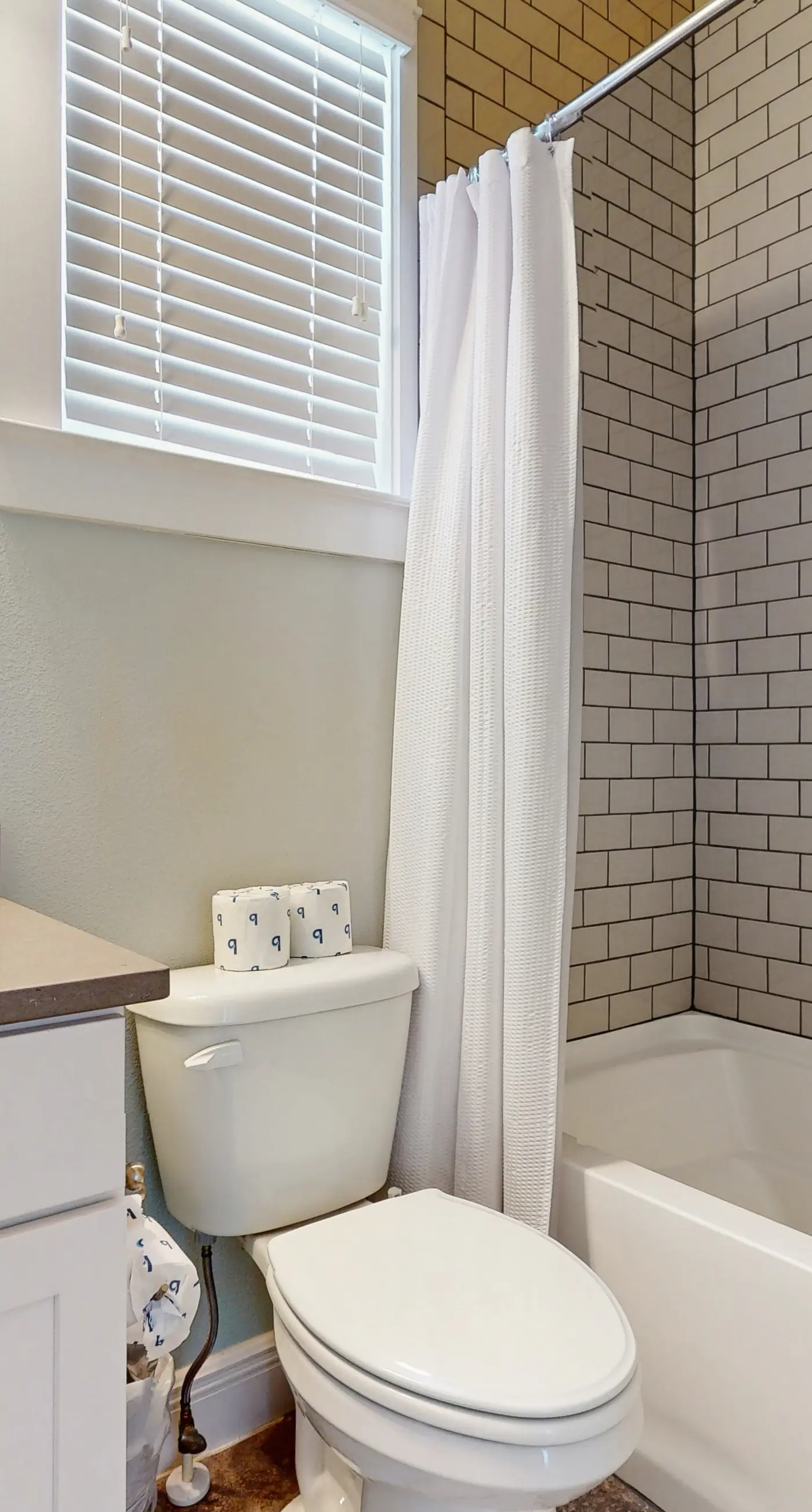 New Cottage Near 30A Rosemary Beach with 2 Master Suites