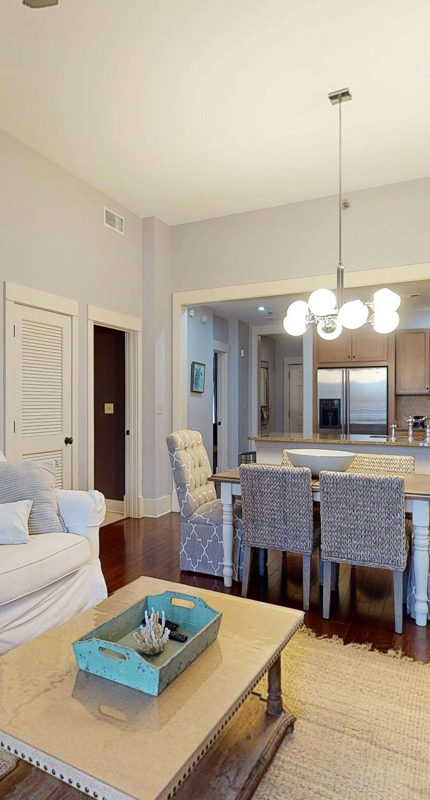 Stylish condo with pools, fitness center & tram to the beach