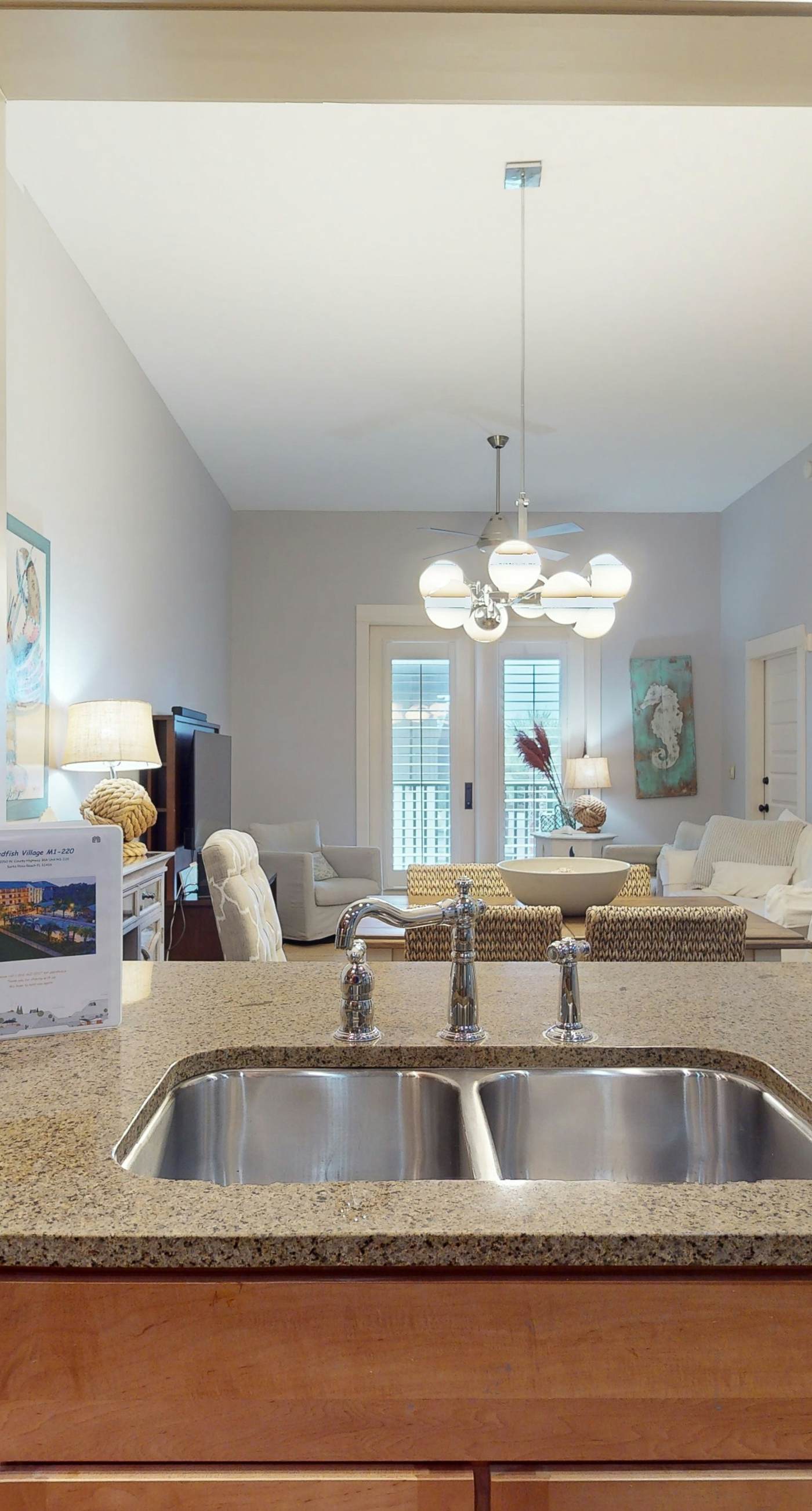 Stylish condo with pools, fitness center & tram to the beach