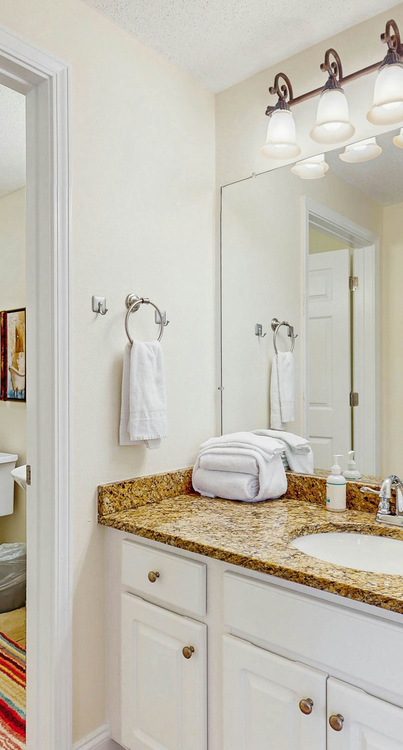 Gulf-front snowbird-friendly condo with pools, tennis, hot tub, balcony, gym, AC