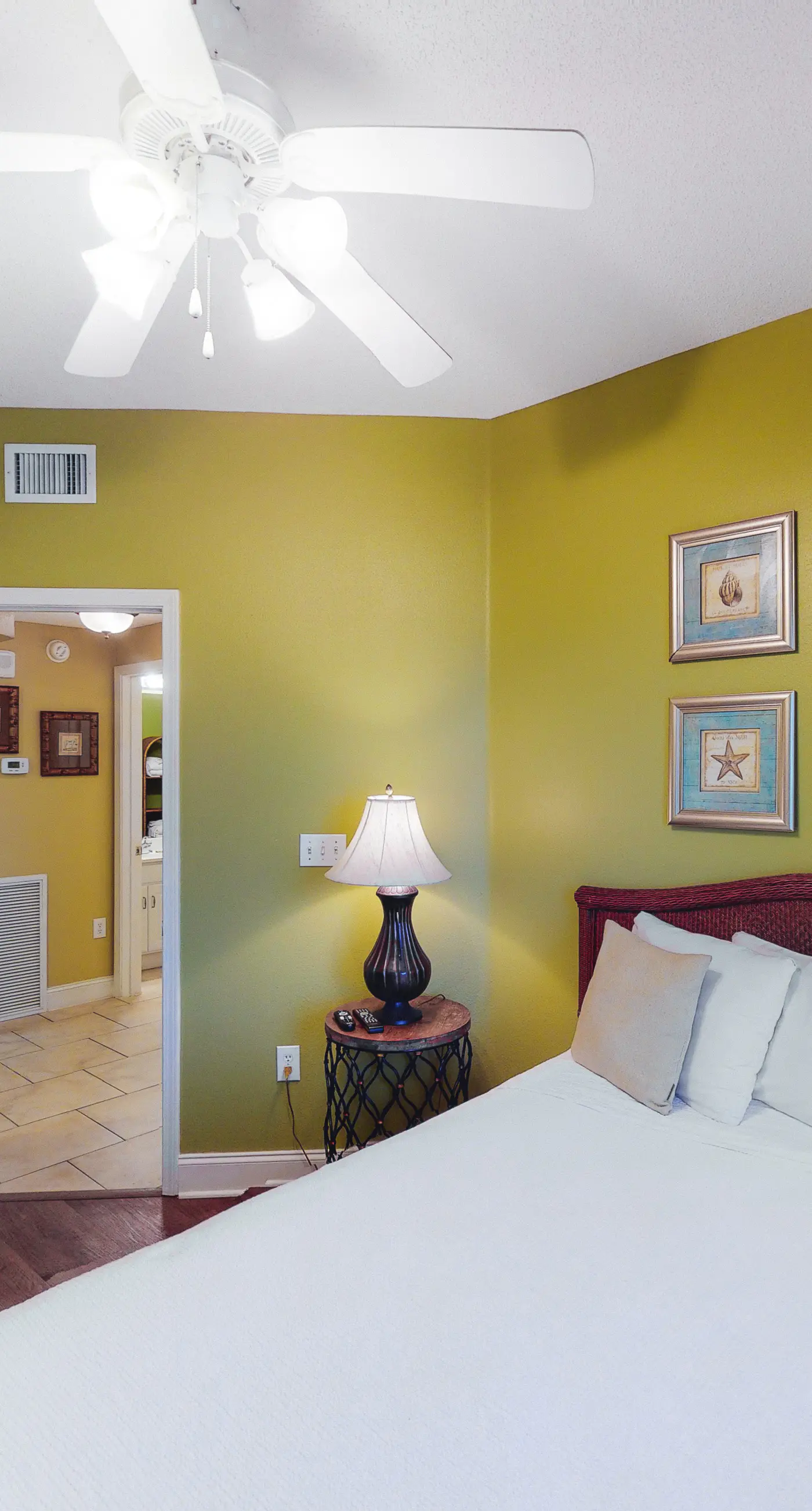 Coastal condo steps to beach with pools, hot tub, gym & amazing views