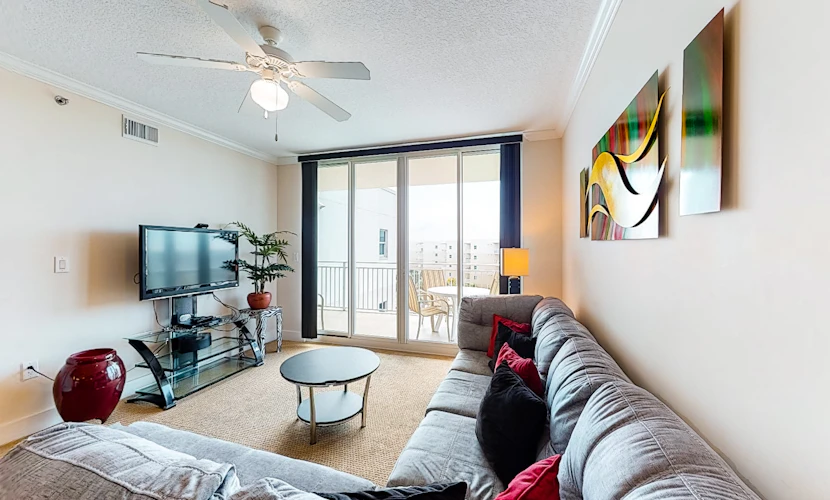 5th Floor Spacious 'At Home' Condo At Waterscape Waterfall, Lazy River