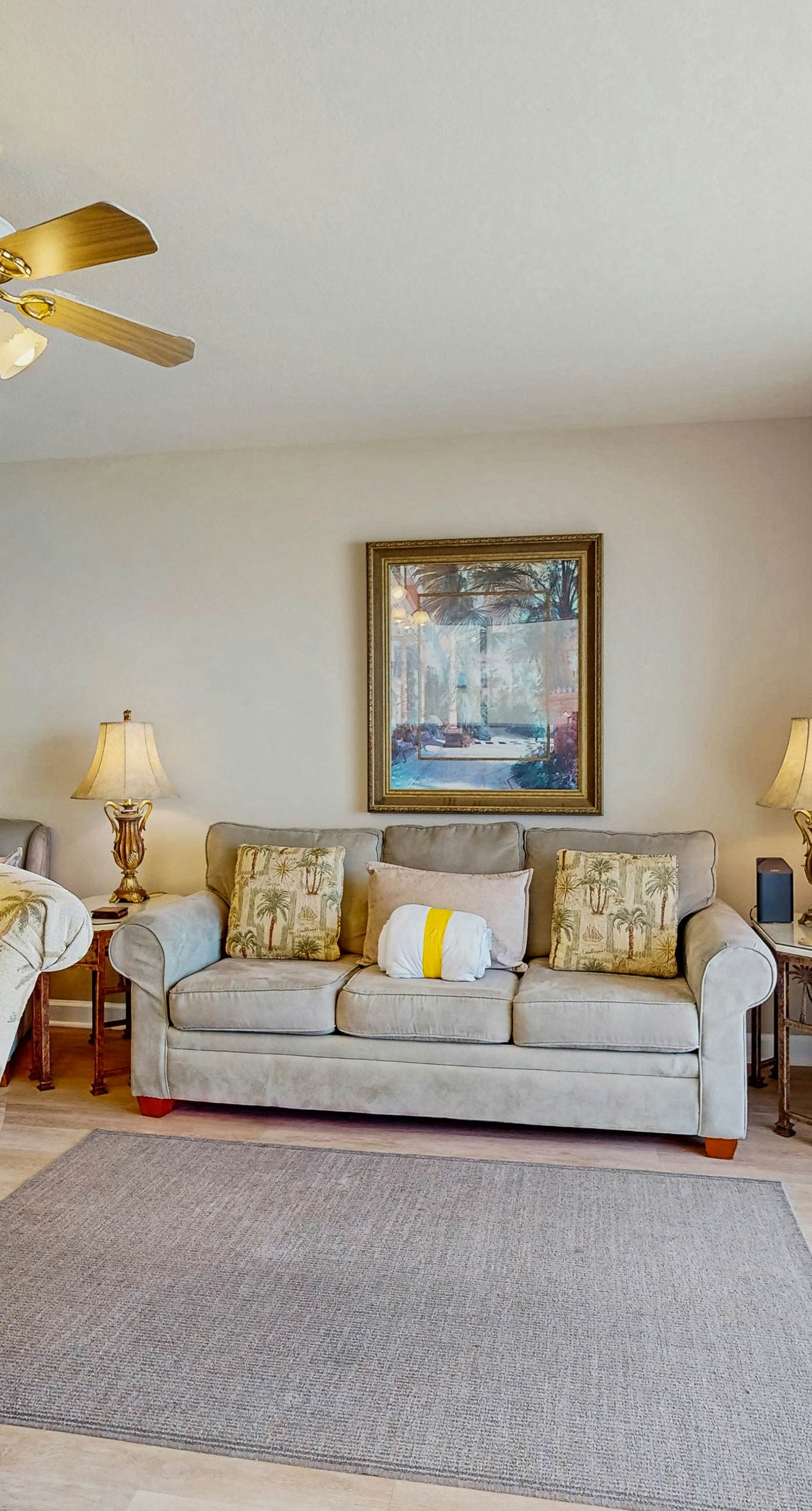 Pelican Isle 418-5th Floor Condo w/ Steps From The Gulf, Restaurants Minutes Away