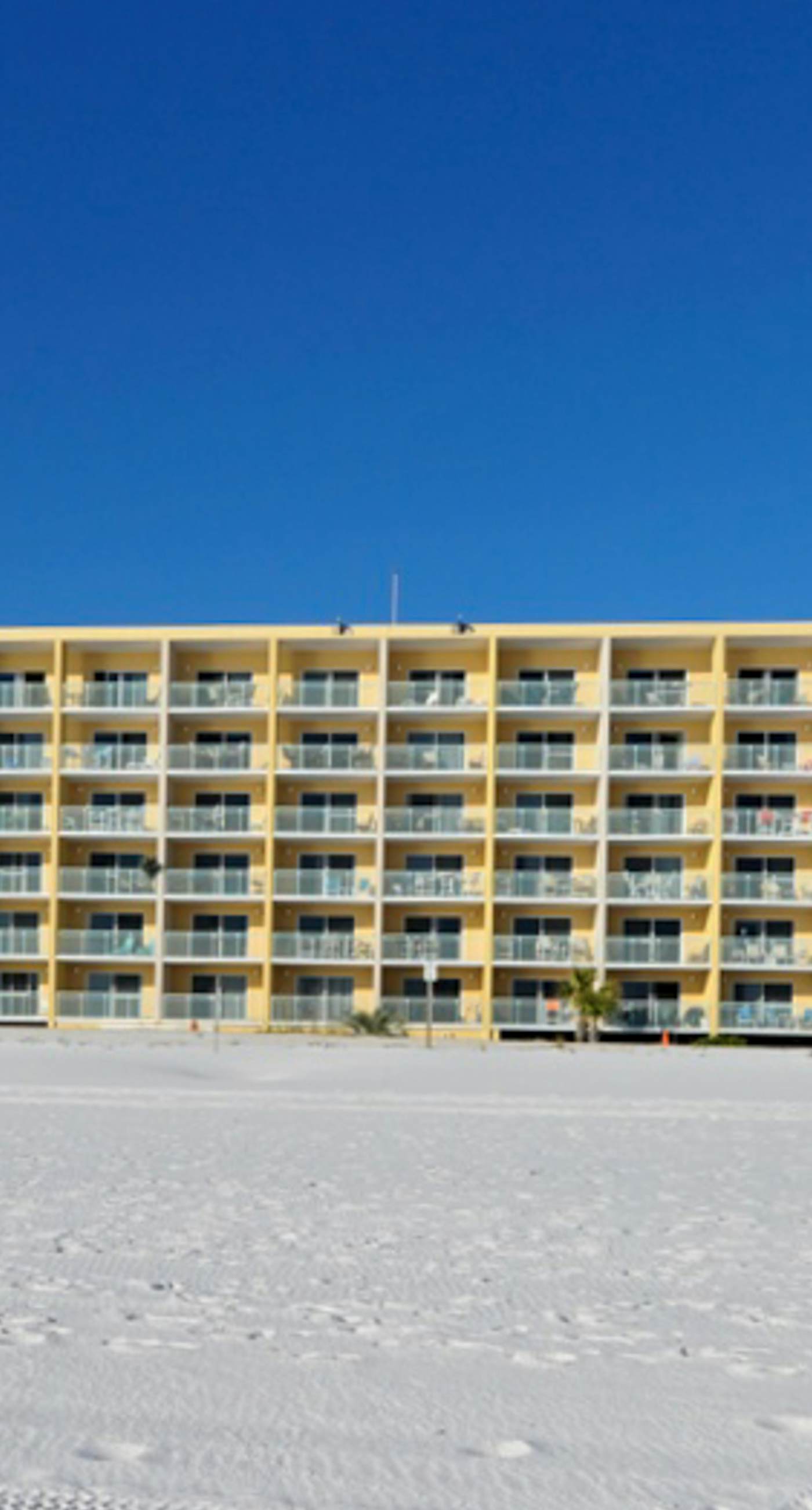 Pelican Isle 418-5th Floor Condo w/ Steps From The Gulf, Restaurants Minutes Away