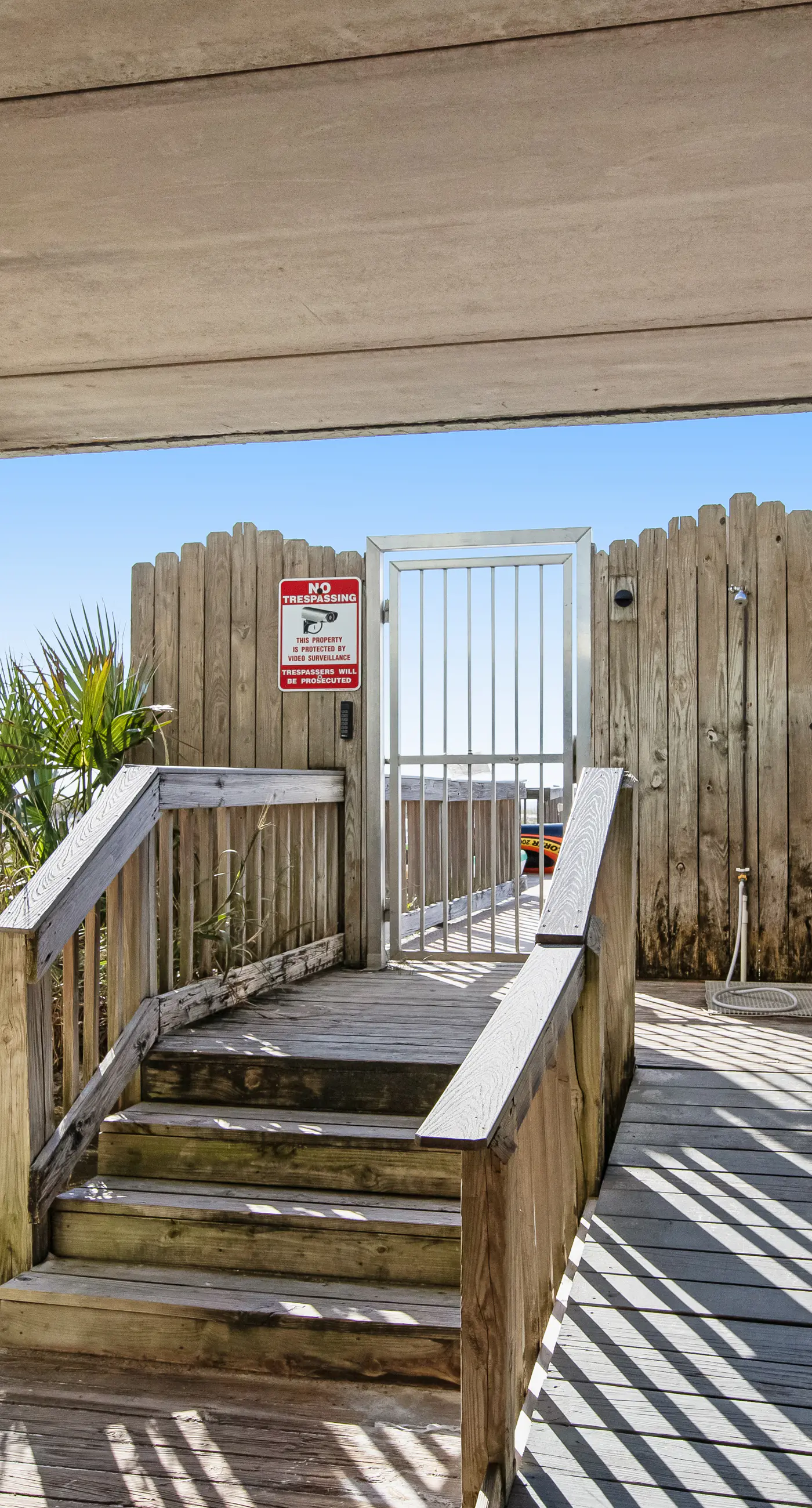 Stylish oceanfront condo w/ pool access, private W/D, ocean views, & central AC