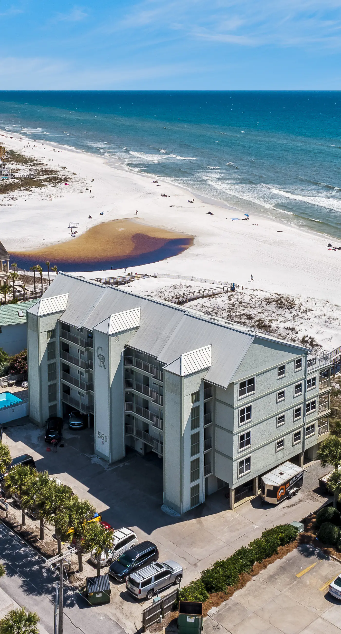 Stylish oceanfront condo w/ pool access, private W/D, ocean views, & central AC