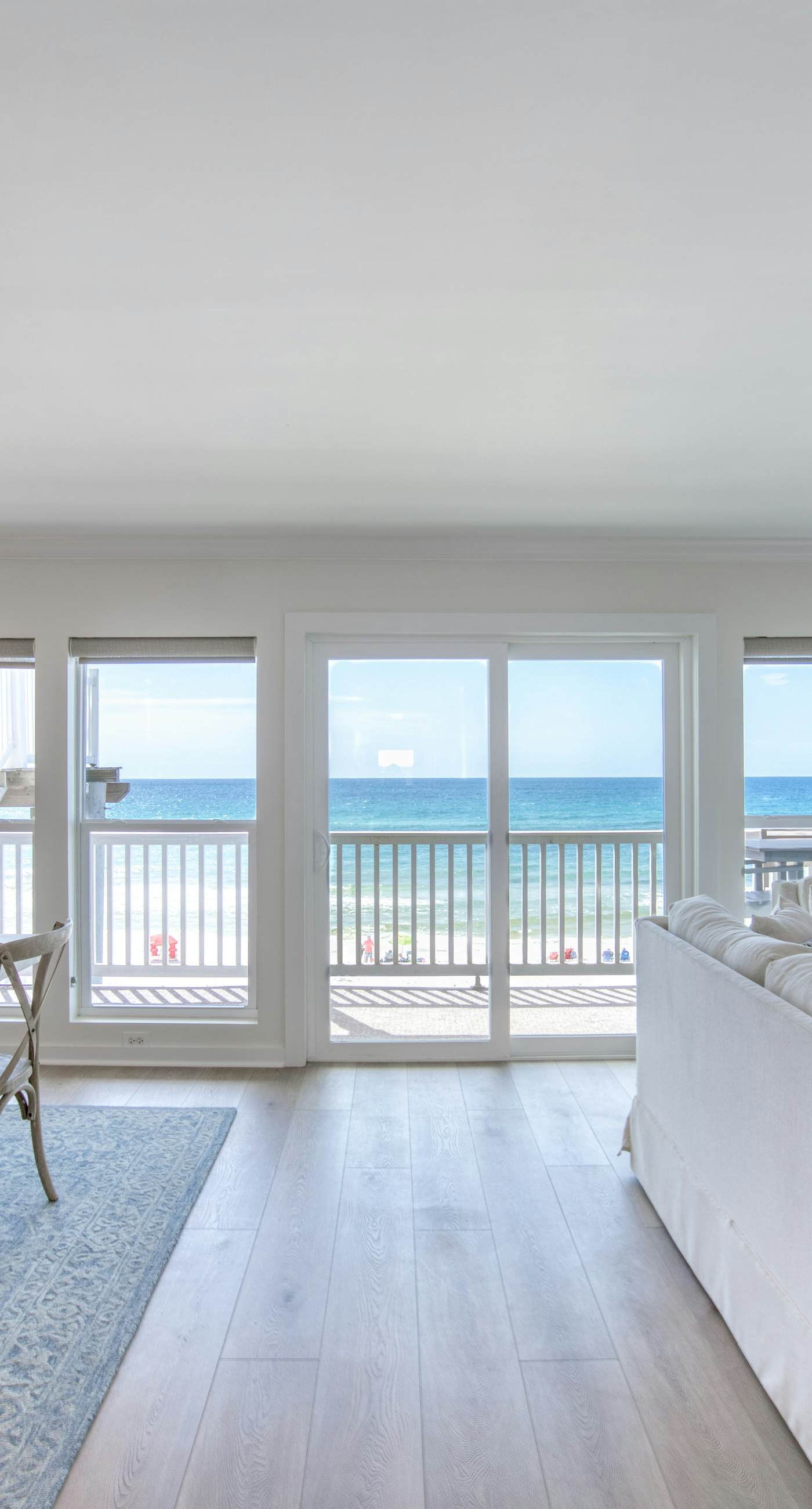 Gorgeous Gulf-front condo - step onto the beach from your private balcony