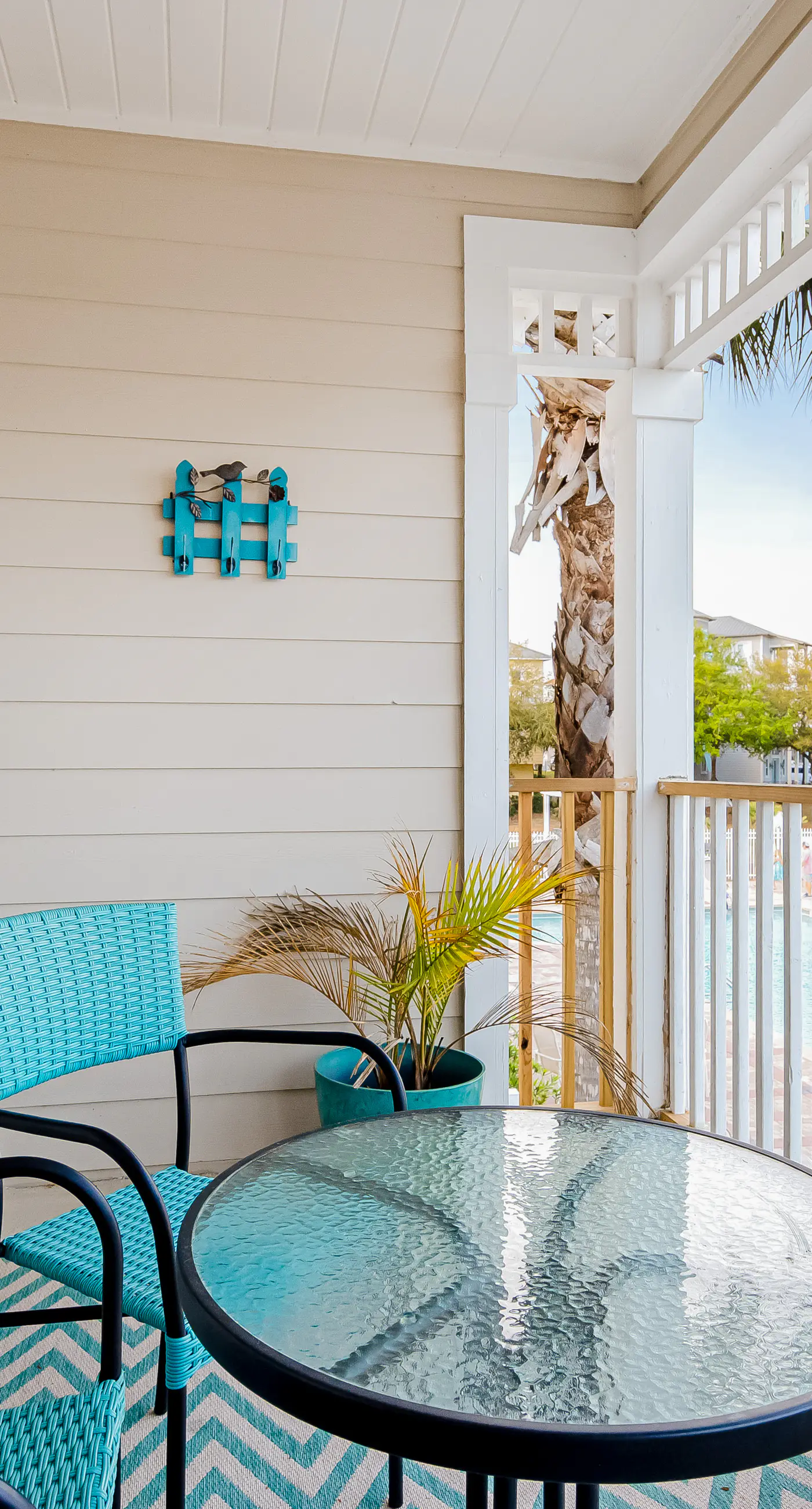 Bright, Airy Condo with Shared Outdoor Pool, High-Speed WiFi, and Central AC