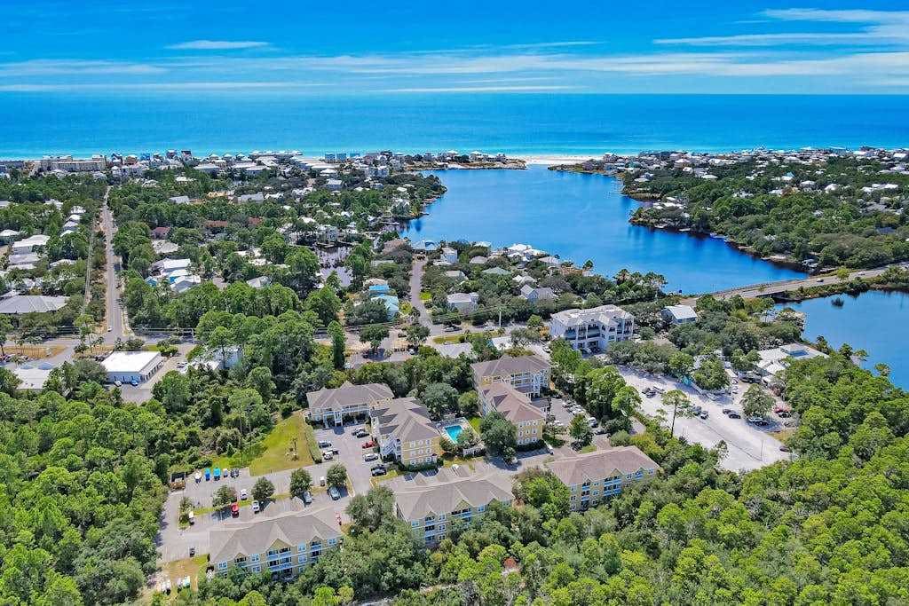 Peaceful condo with pool access, central AC, and washer&dryer