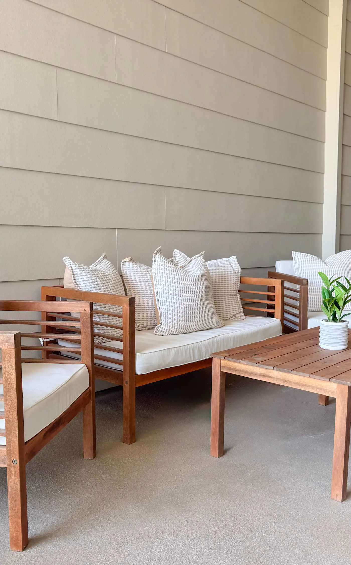 Spacious Redfish Village Condo with Private Beach Access - Shared Pool,Hot Tub