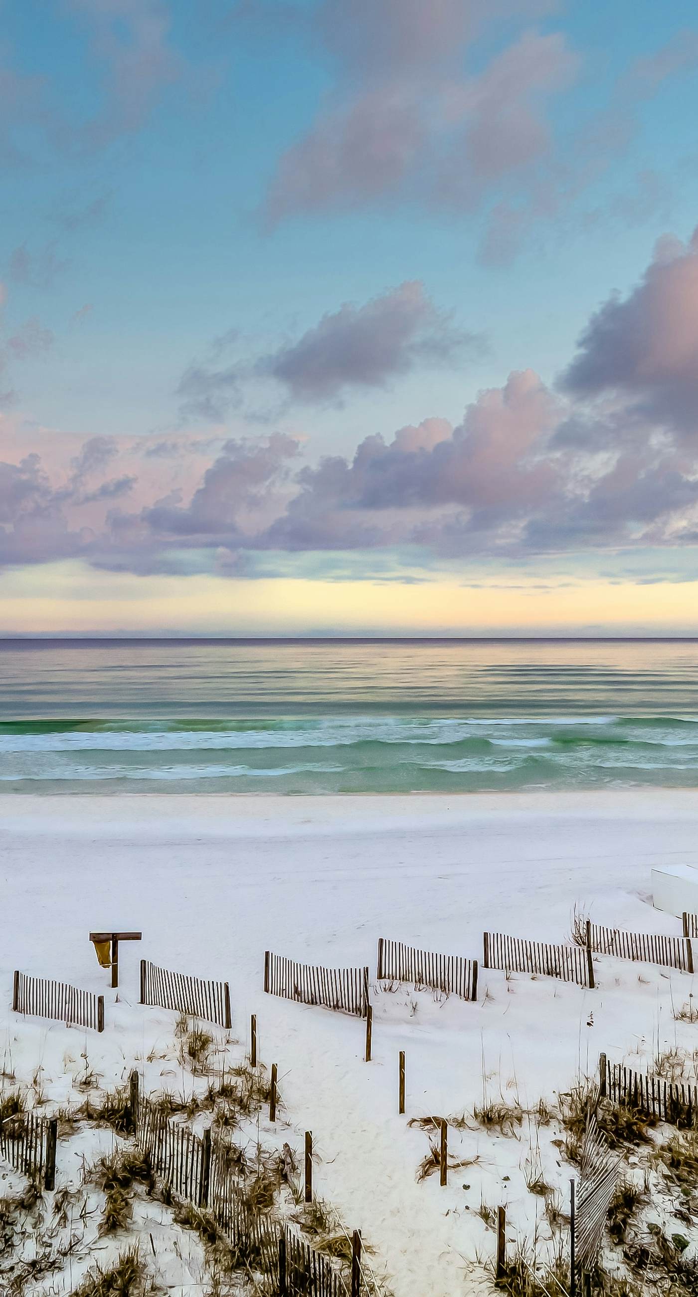 Charming gulf-front 2nd floor condo in South Walton Outdoor showers on-site