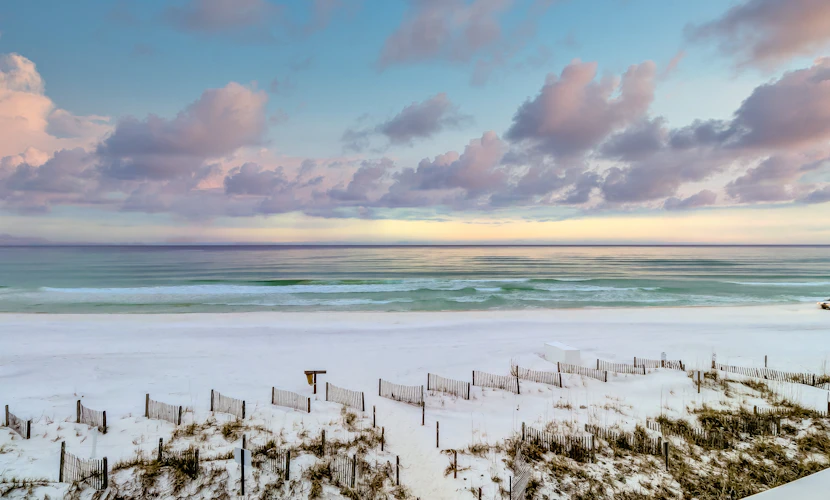 Charming gulf-front 2nd floor condo in South Walton Outdoor showers on-site