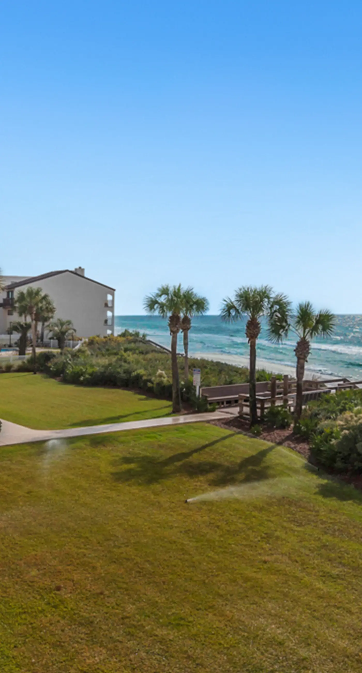 Beachfront Corner Condo w/ Free WiFi, Stunning Gulf View, & a Shared Pool