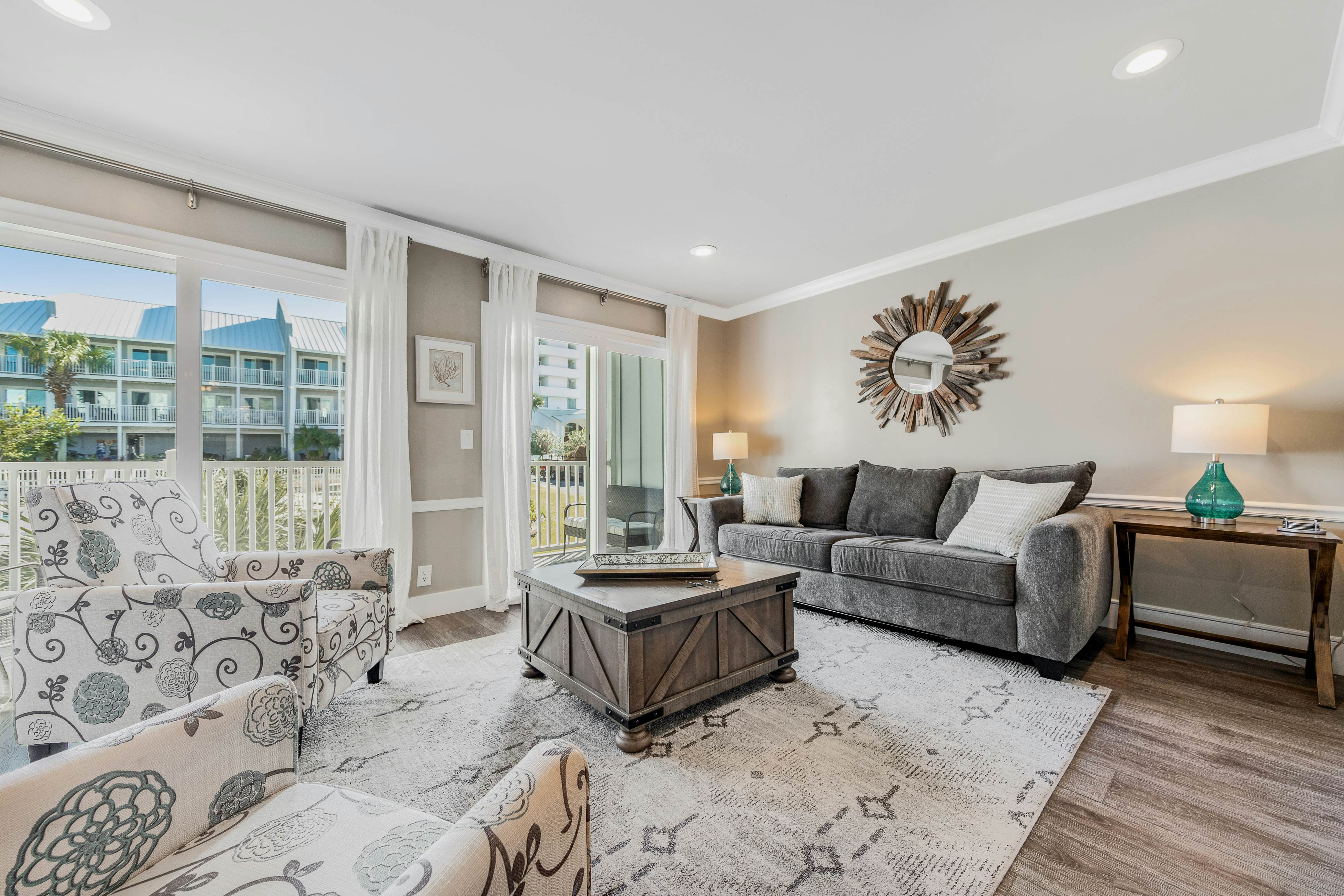 The Salty Seahorse at Sea Bluff | Pool, Private Beach Access | Walk to Dining