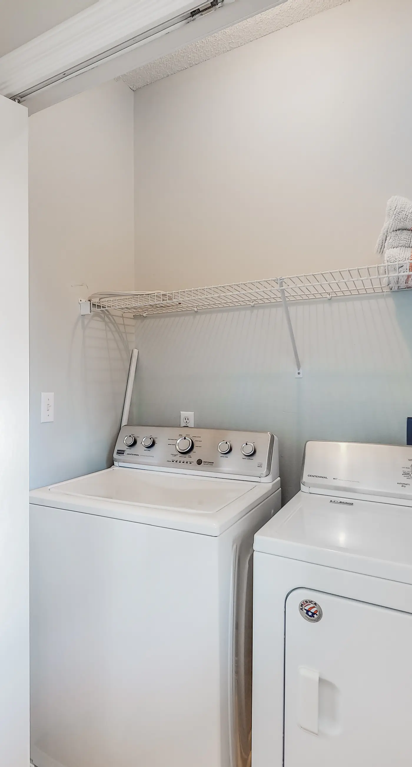 Three-level home with two kitchens, two decks, lanai, pool & ocean view