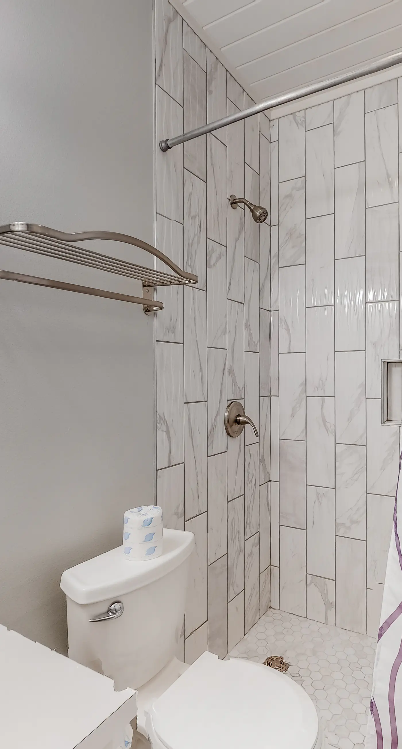 Three-level home with two kitchens, two decks, lanai, pool & ocean view