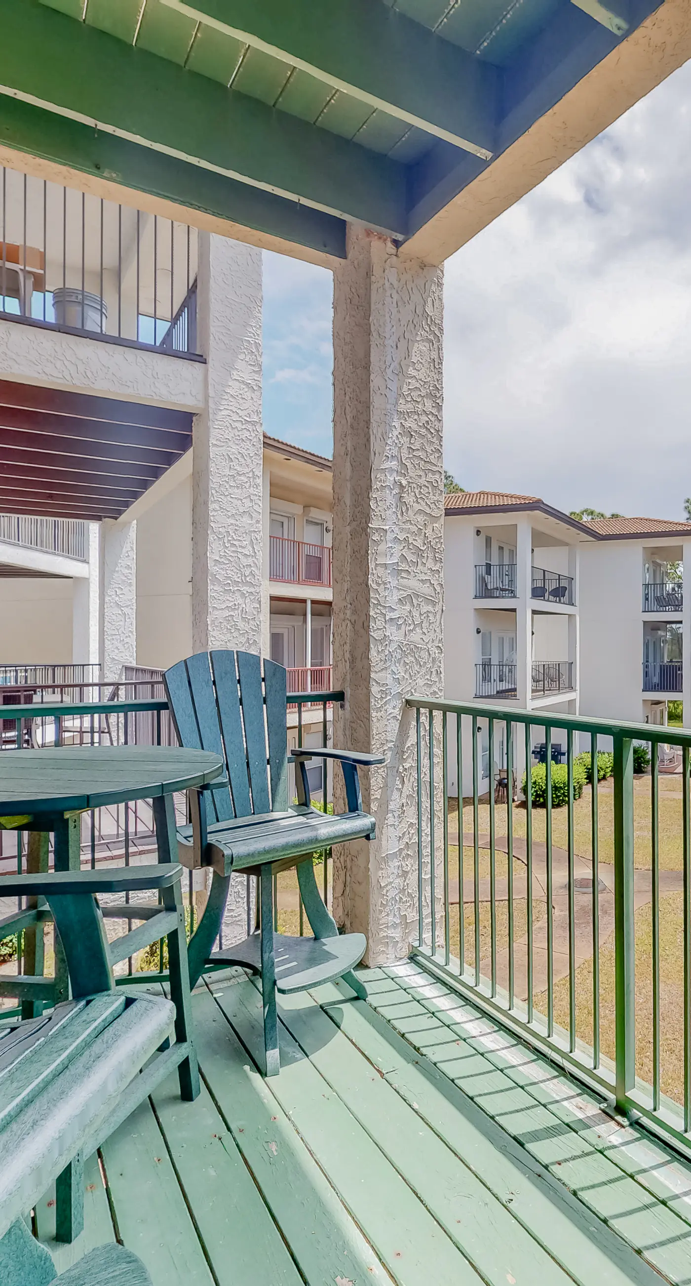 Three-level home with two kitchens, two decks, lanai, pool & ocean view