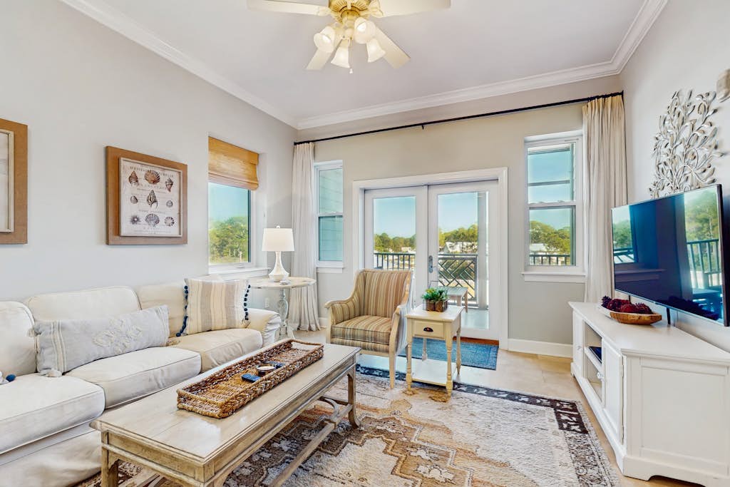 Gorgeous coastal home with plenty of space and easy beach access