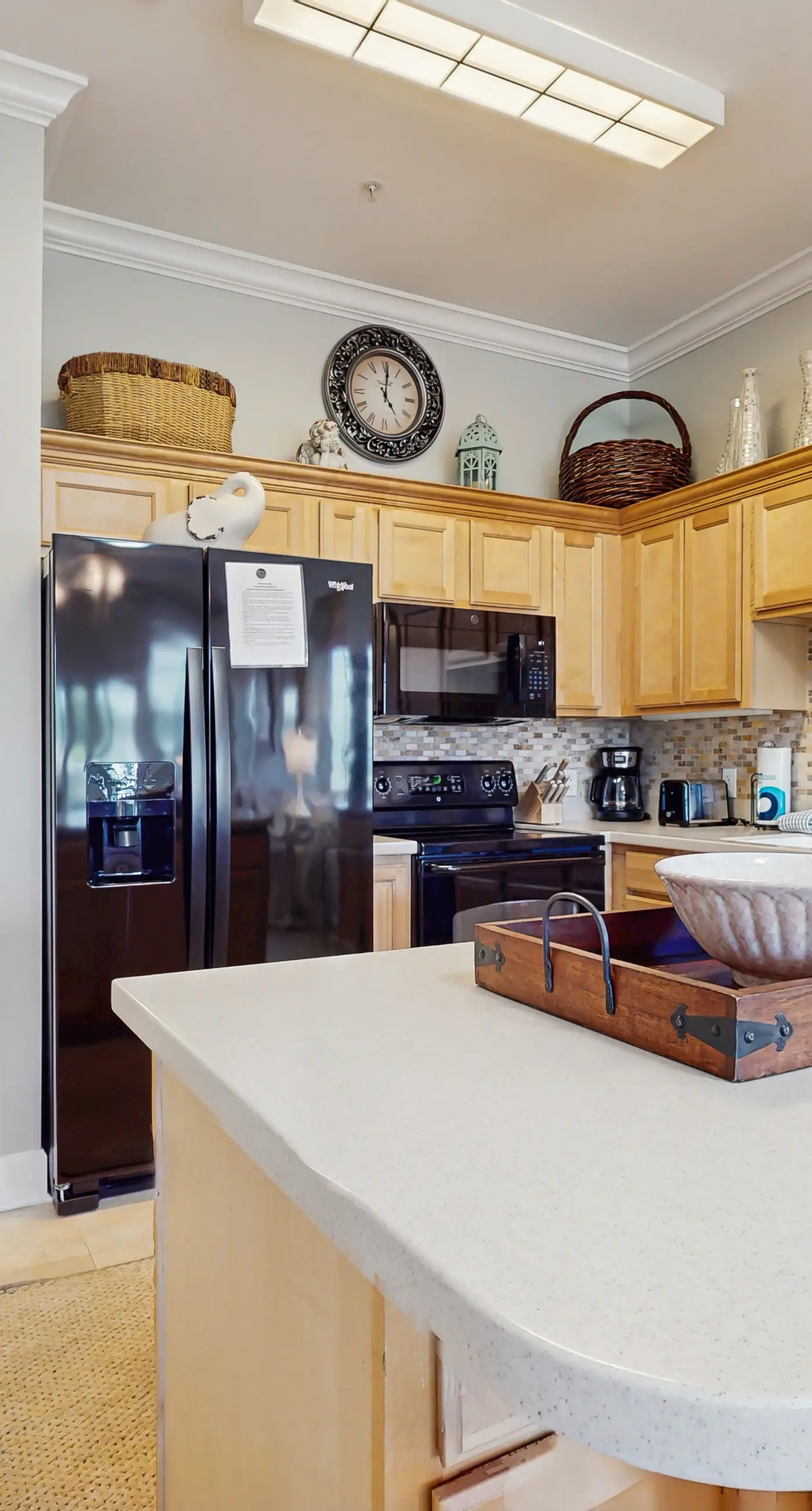 Gorgeous coastal home with plenty of space and easy beach access