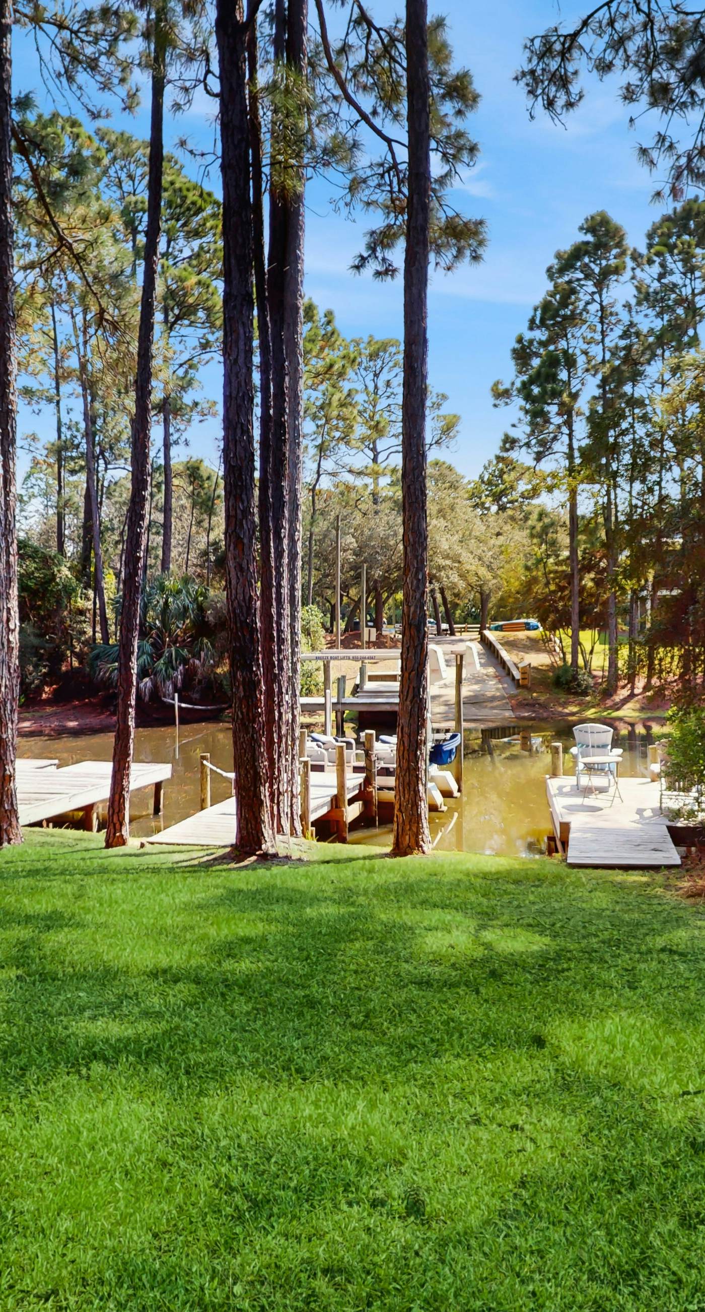 Lakefront Duplex with High-Speed Wi-Fi, Short Walk to Beach, and Water View