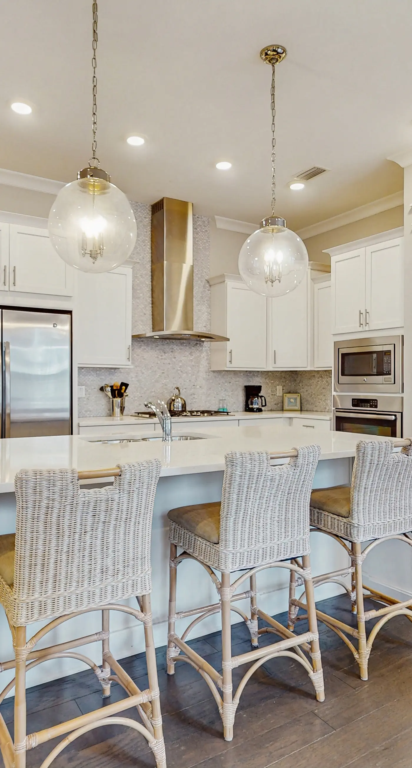 Prominence townhome with 2 Golf Carts, 4 Bikes, Shared Pool