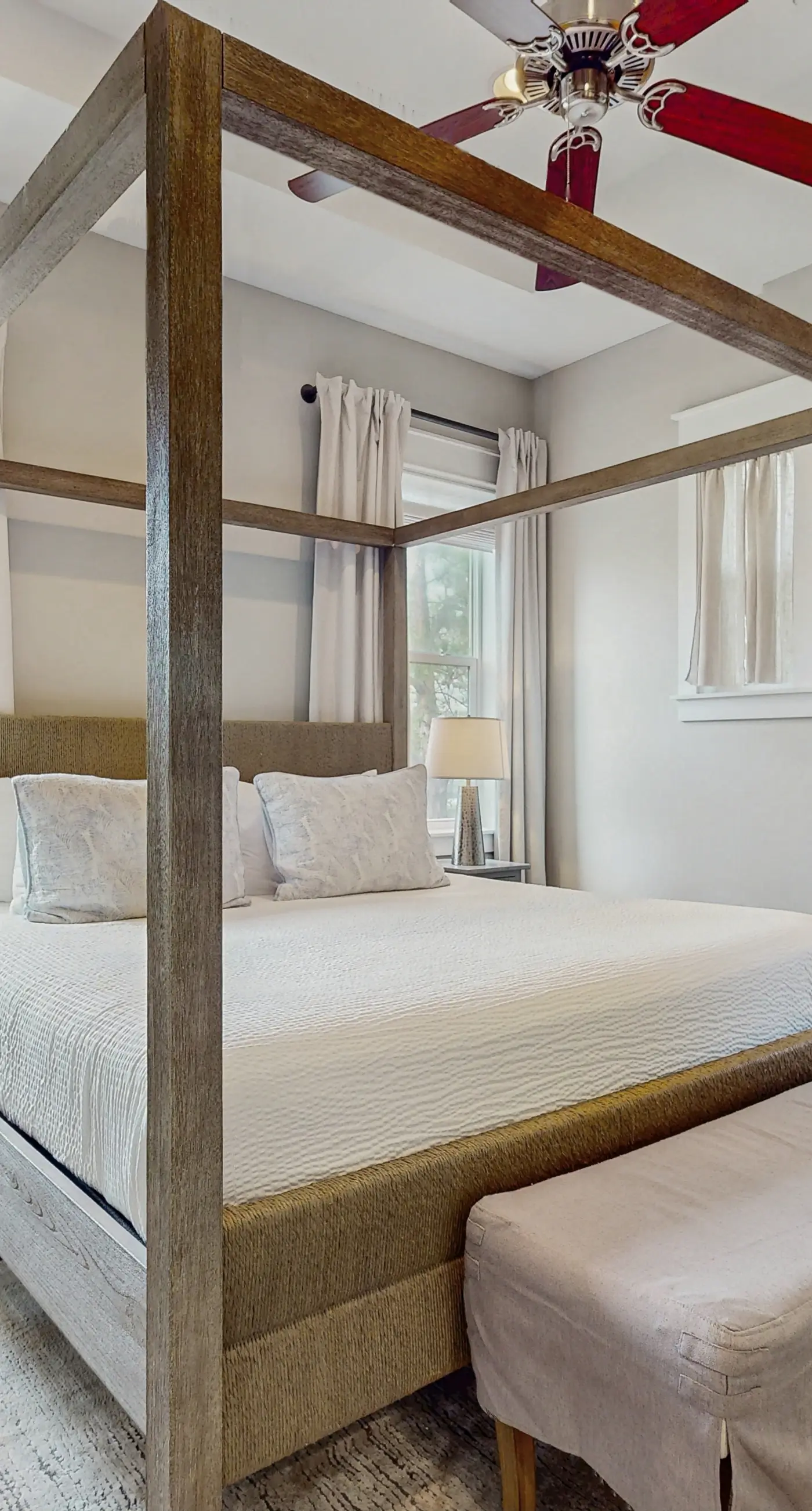 Prominence townhome with 2 Golf Carts, 4 Bikes, Shared Pool