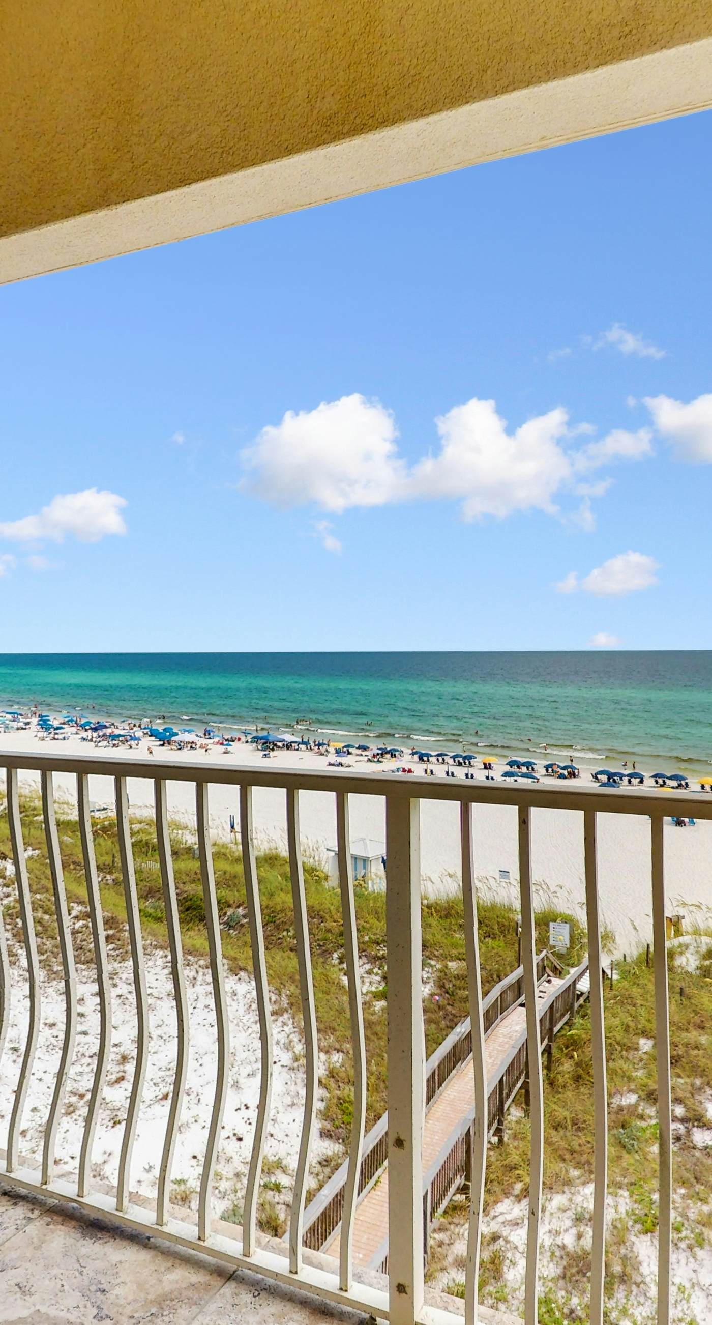 Gulf-front view & spacious condo with wraparound balcony & pickleball