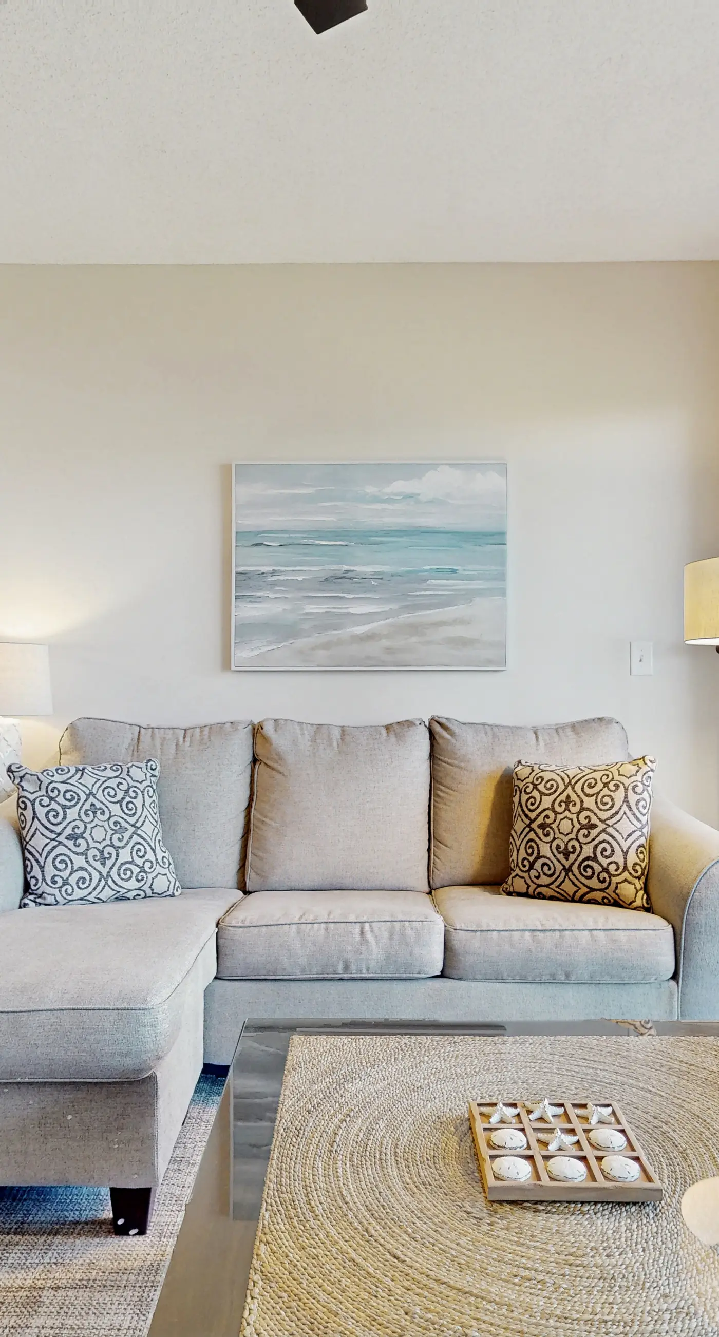 Coastal condo with lagoon pool, bike rentals, tennis, pickleball & beach access