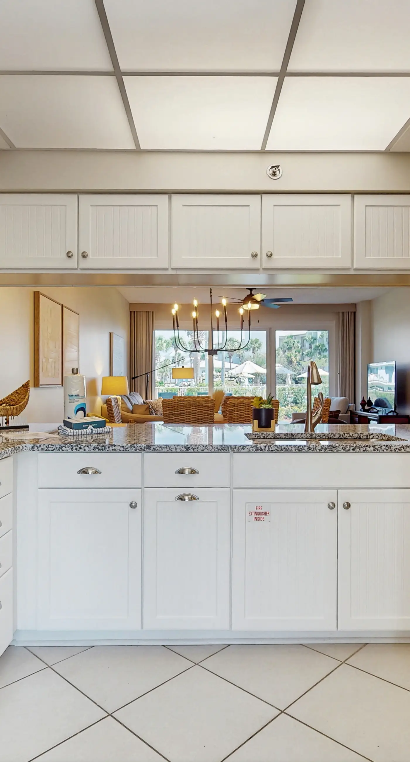 Coastal condo with lagoon pool, bike rentals, tennis, pickleball & beach access