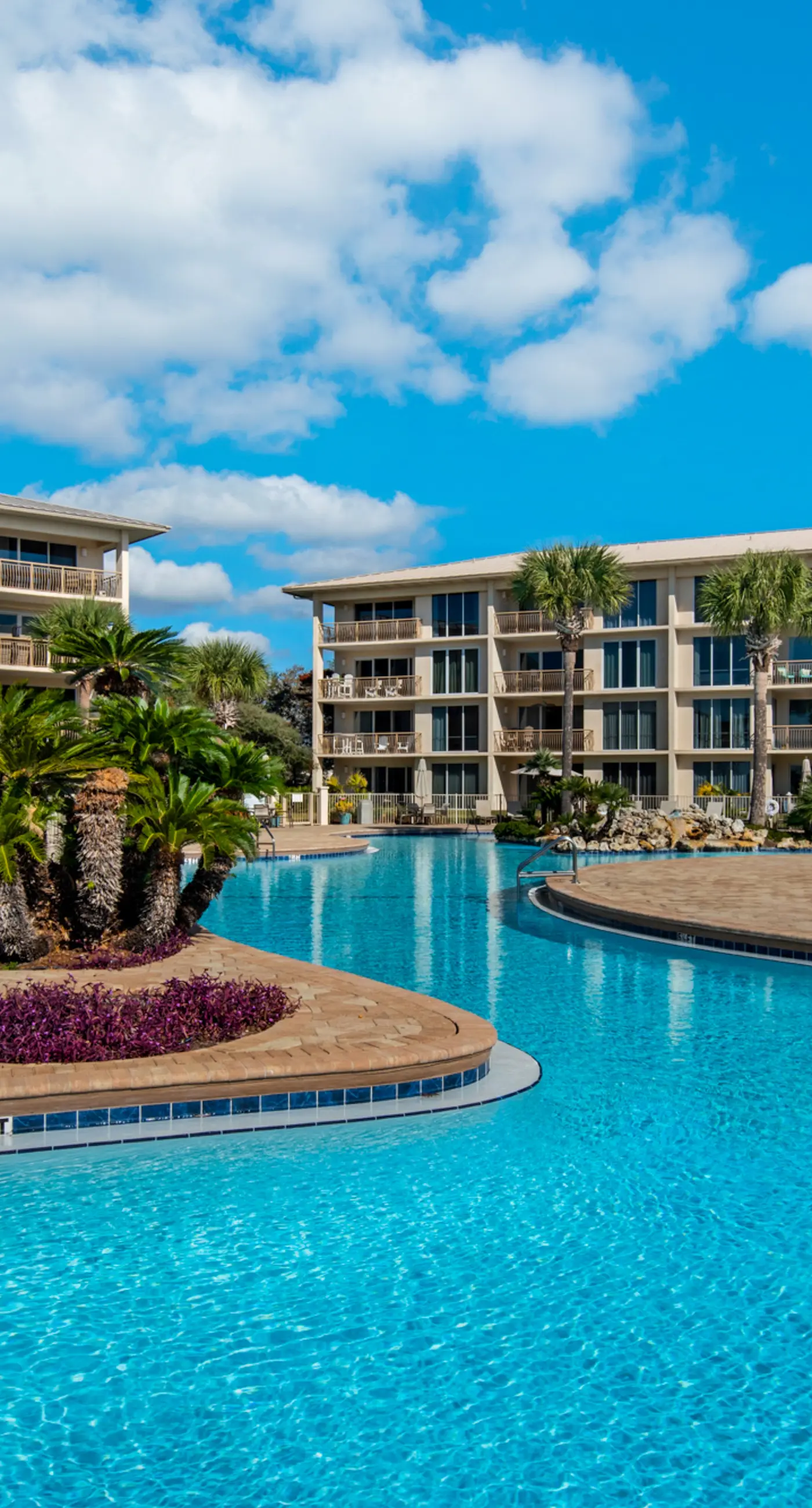 Condo on the beach with tennis, pickleball, shuffleboard & balcony