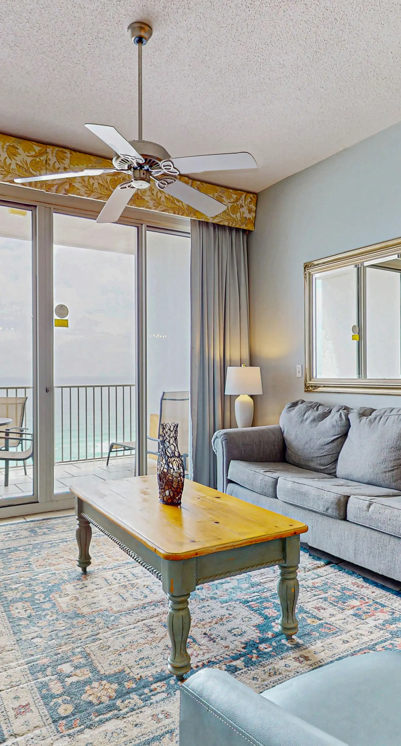 Gorgeous home a walk to the Gulf & minutes from dining
