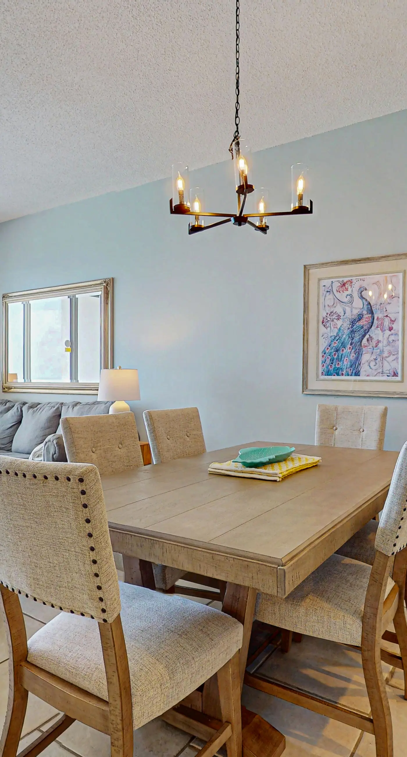 Gorgeous home a walk to the Gulf & minutes from dining