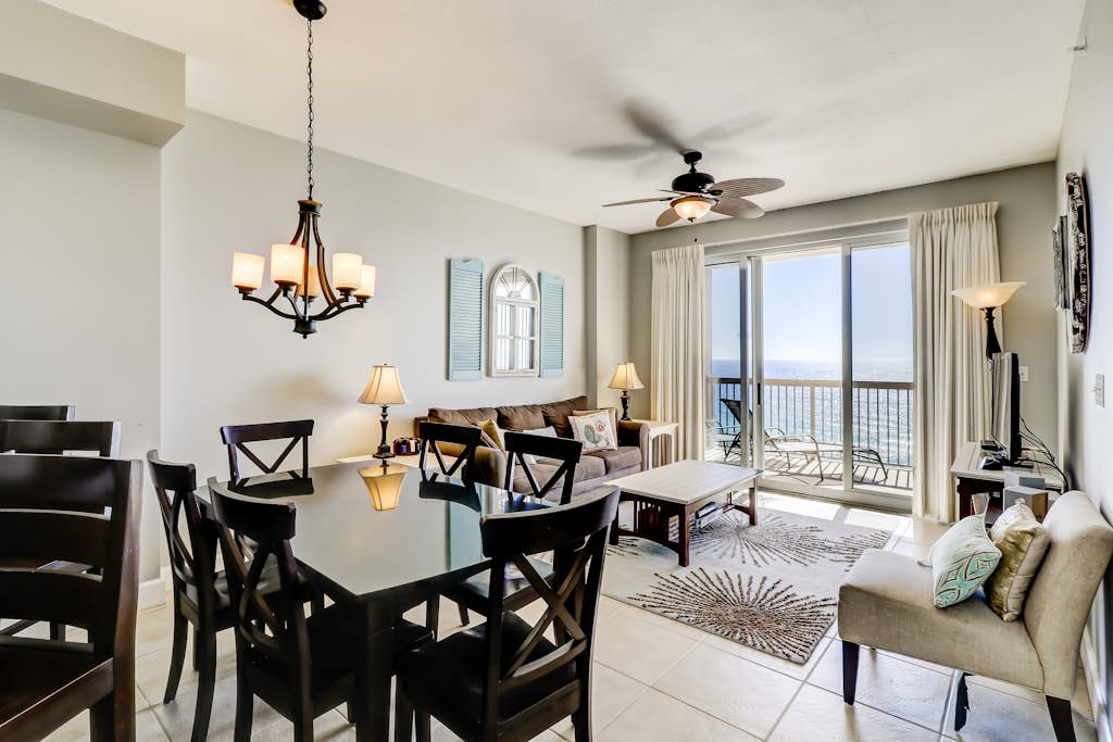 Gorgeous waterfront condo with incredible views, two pools & gym