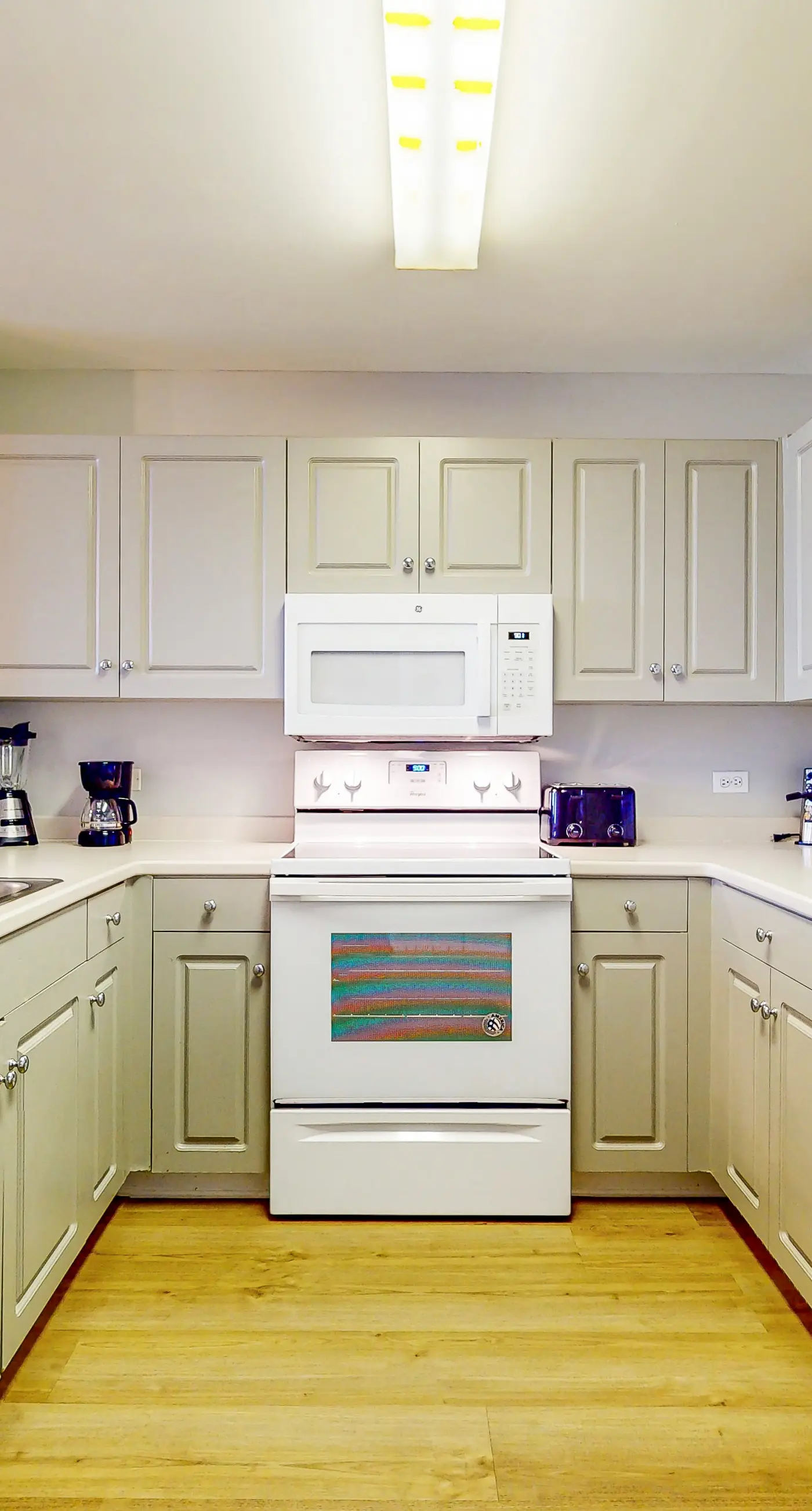 Bright getaway w/ gorgeous views - close to restaurants