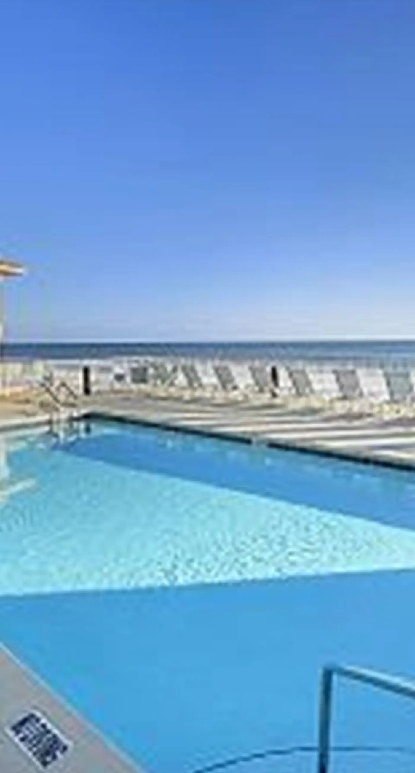 Comfortable unit, Breathtaking views, Quick walk to dining