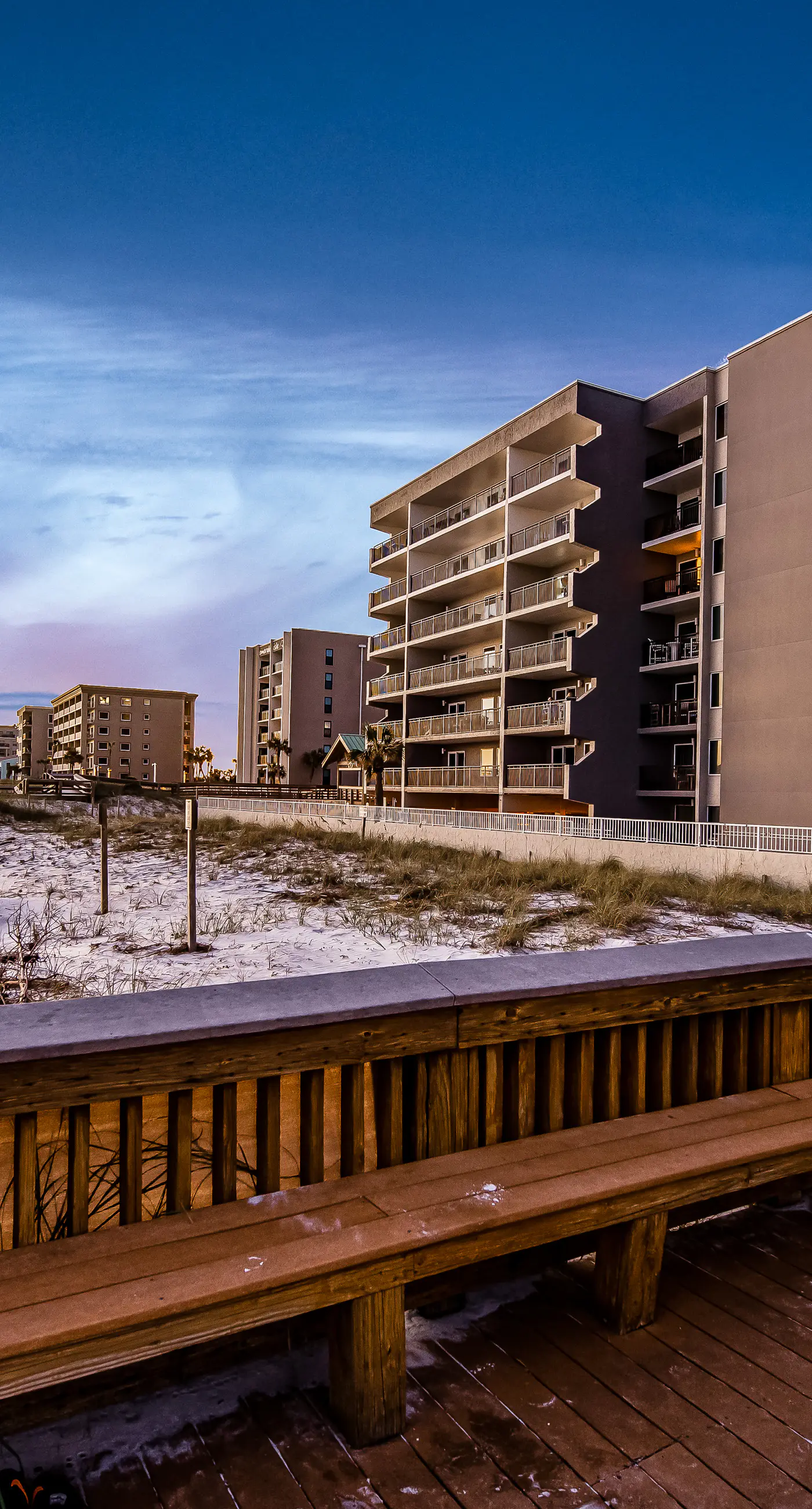 4th-floor, open, airy condo with Gulf Views- close to dining