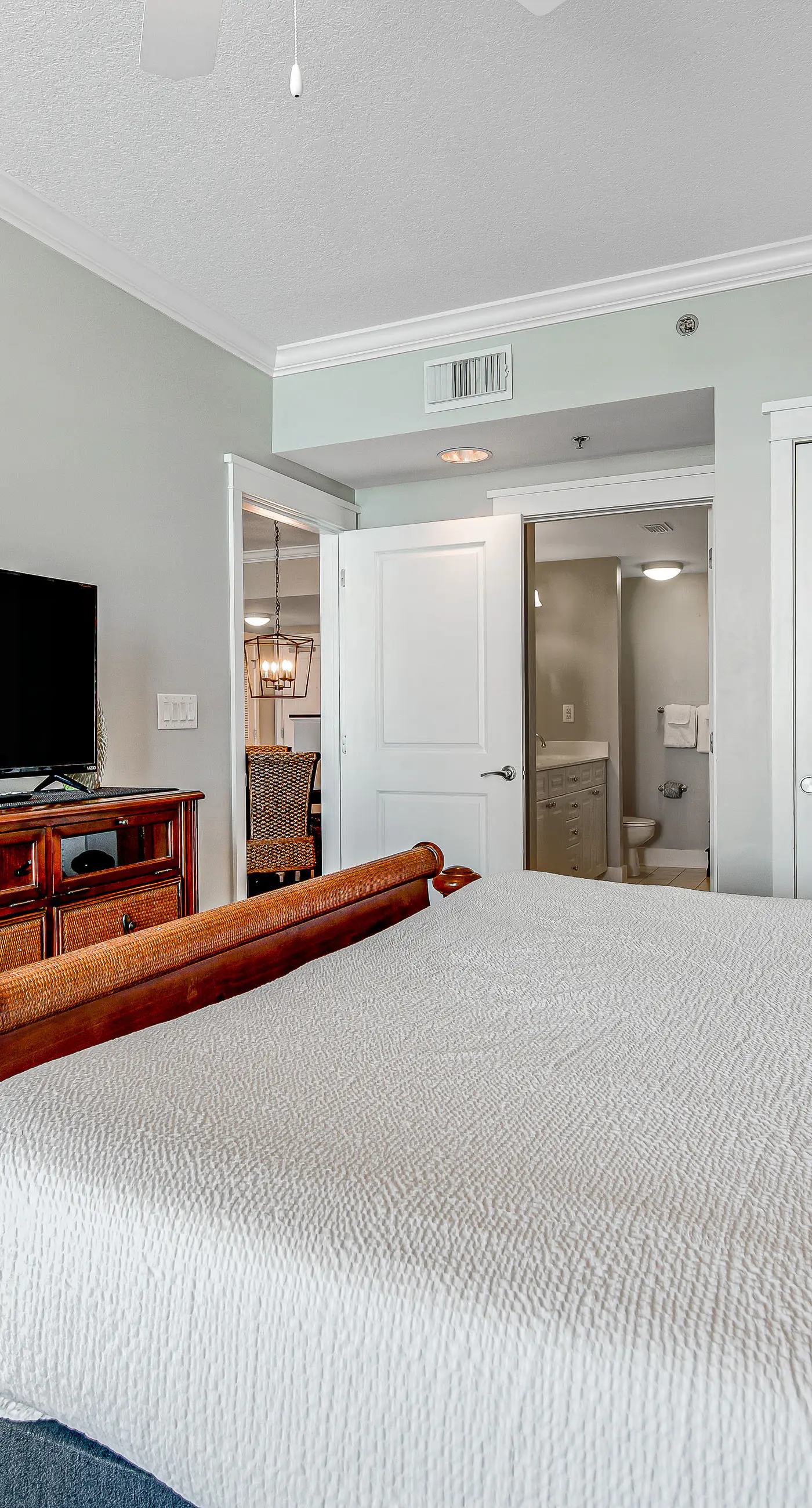 Cozy, Tropical Condo On Okaloosa Island, Children's Playground, 2 Hot Tubs