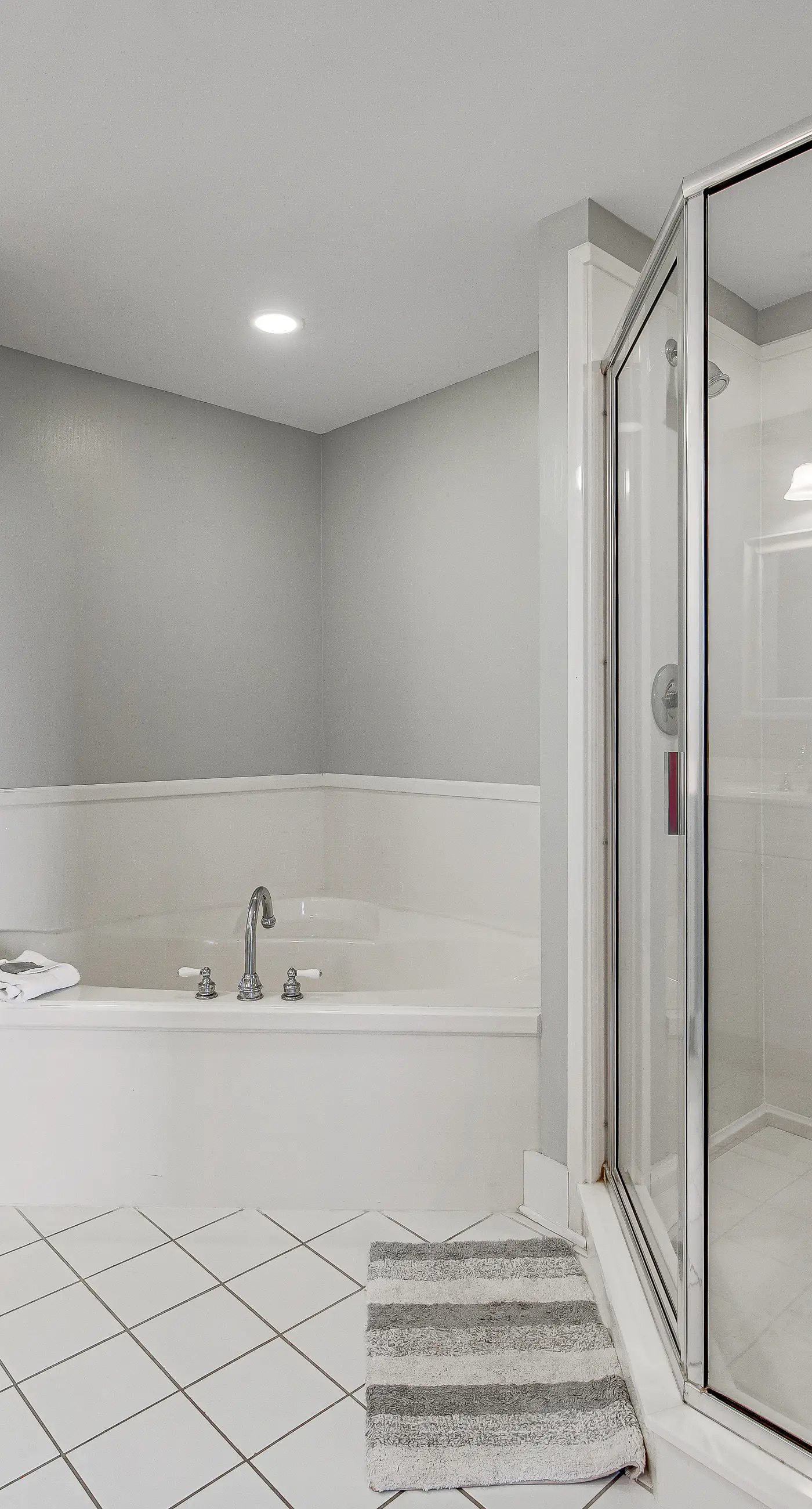 Cozy, Tropical Condo On Okaloosa Island, Children's Playground, 2 Hot Tubs