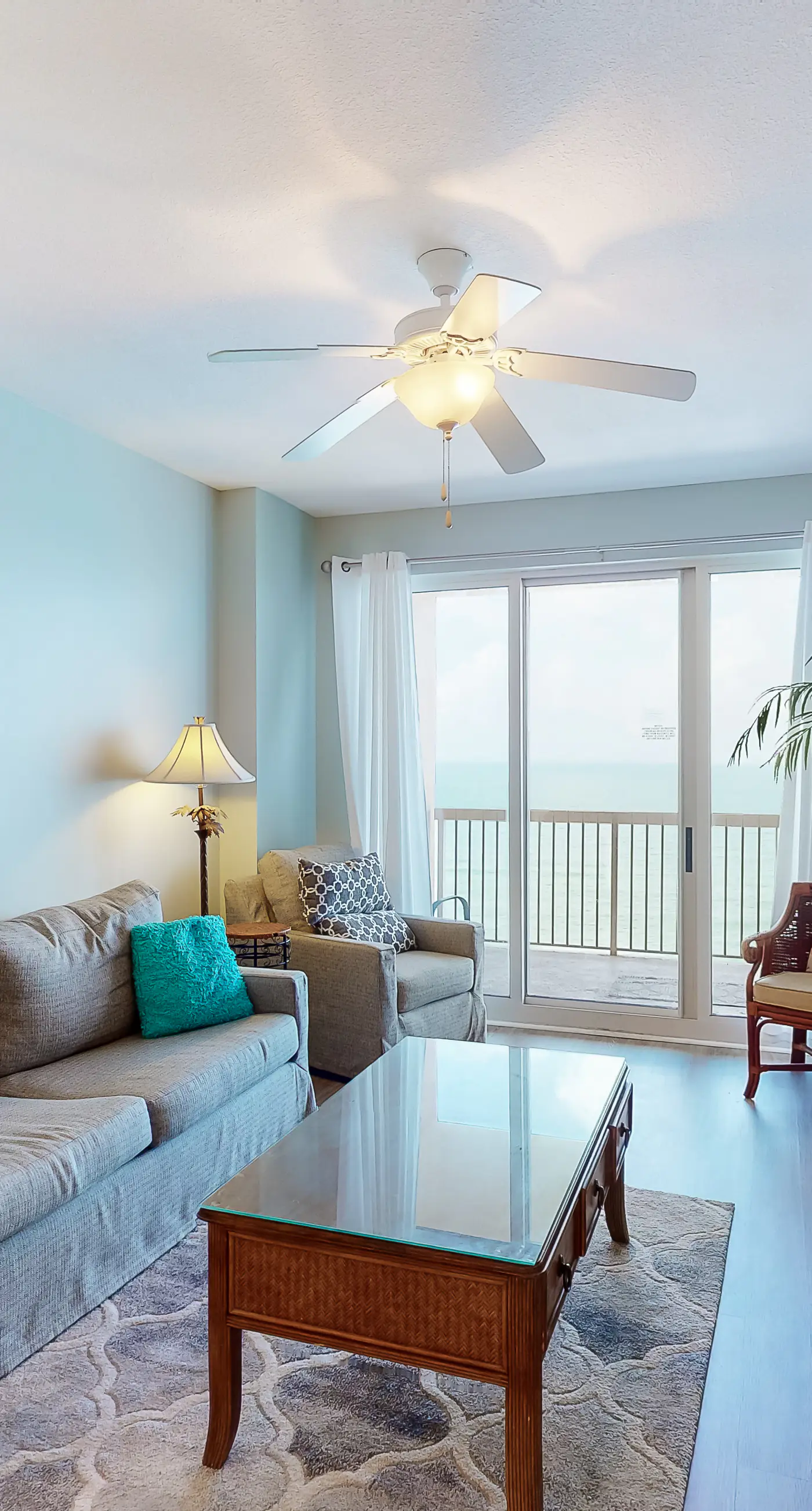 14th-floor, waterfront, beach-chic condo with pools & gym