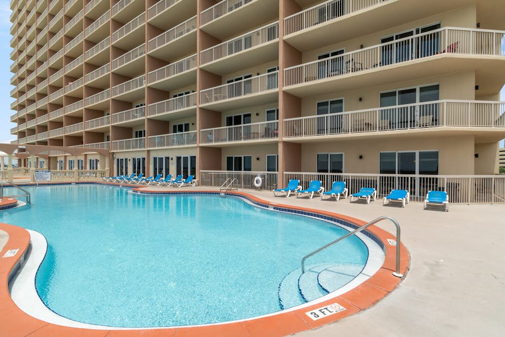 Sunrise Beach 1410 - Beachfront Condo