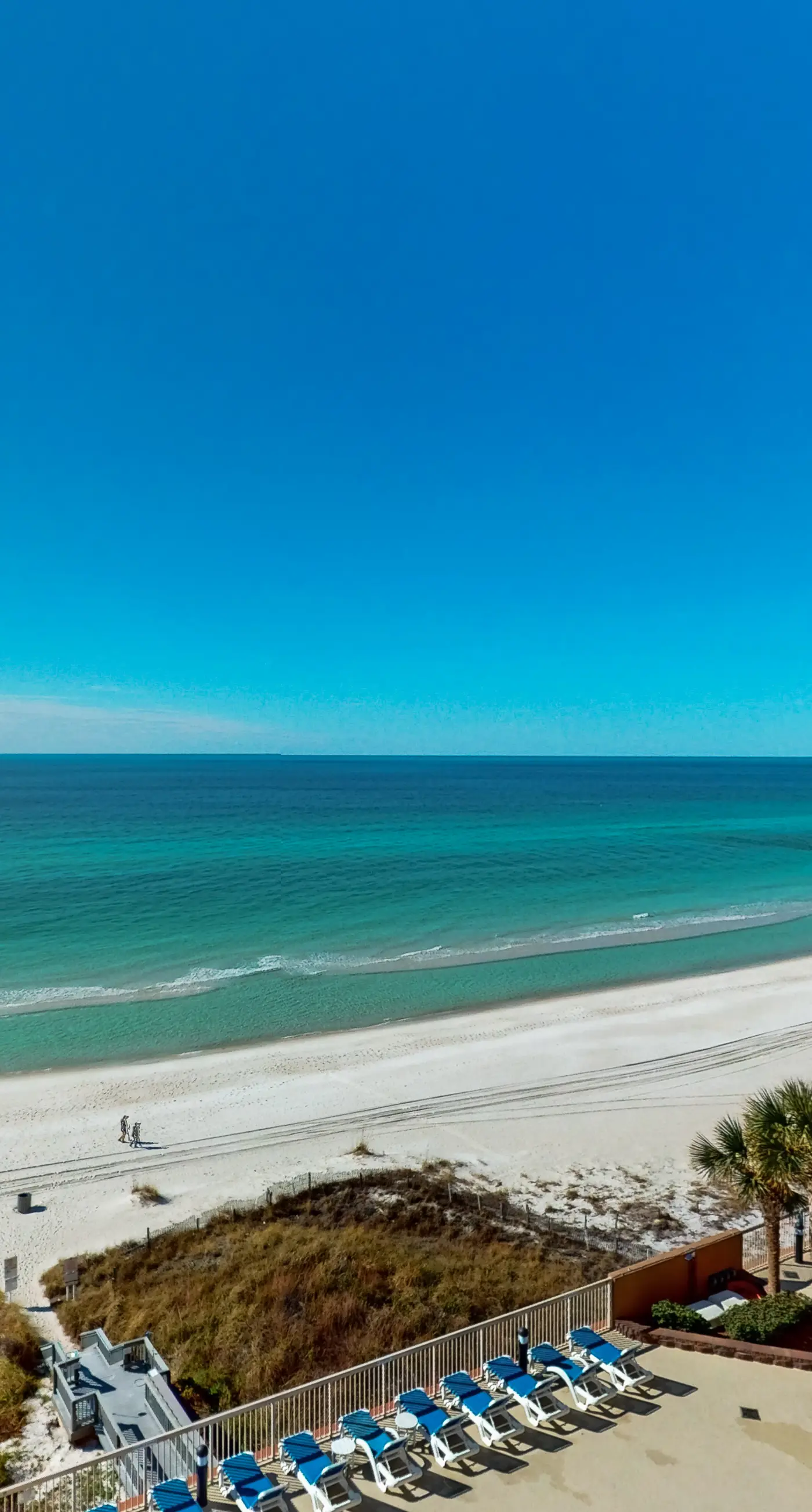 Newly Updated, 9th Floor Gulf-front Condo. Beach Chair Service Included