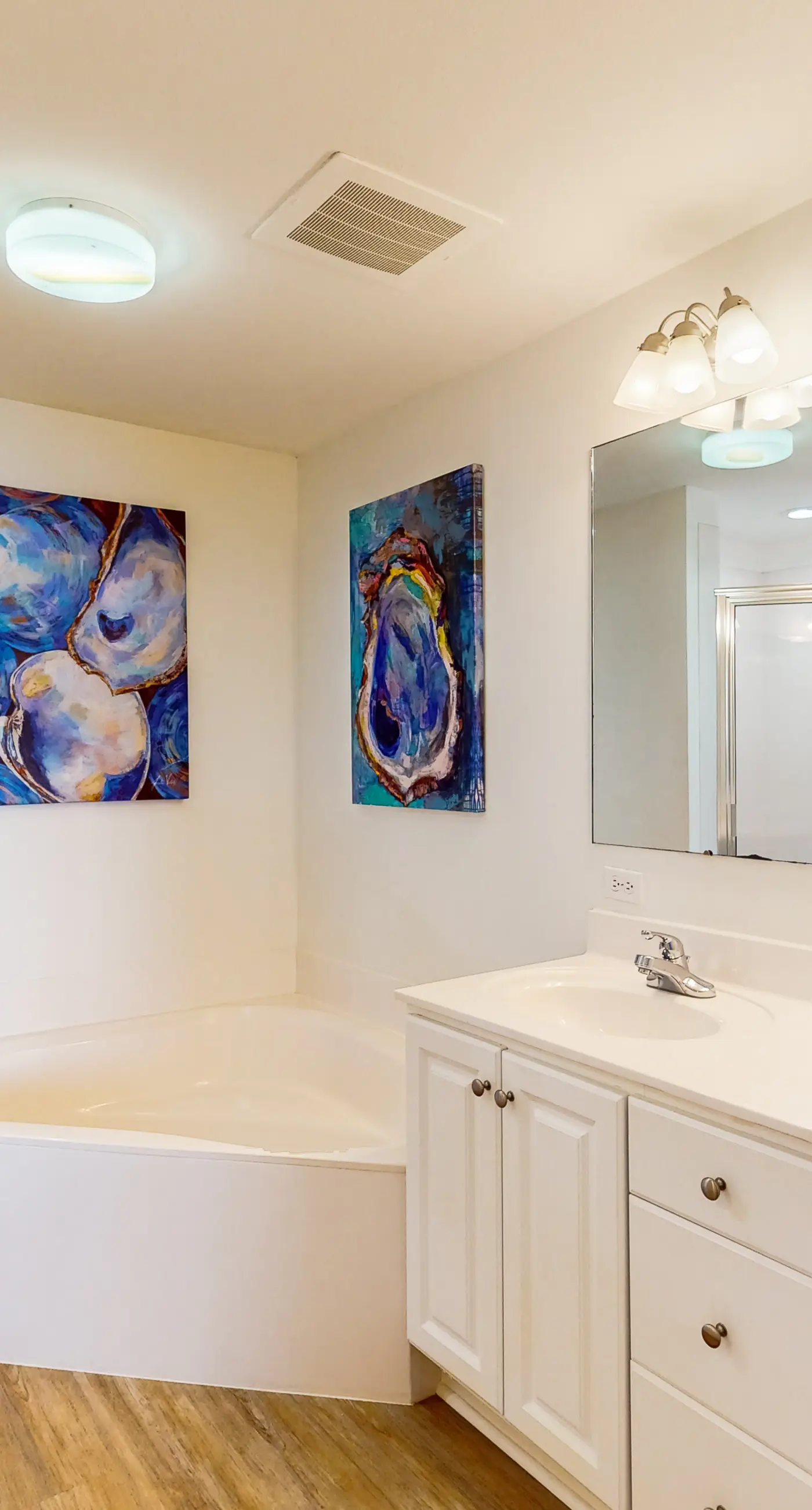 Newly Updated, 9th Floor Gulf-front Condo. Beach Chair Service Included