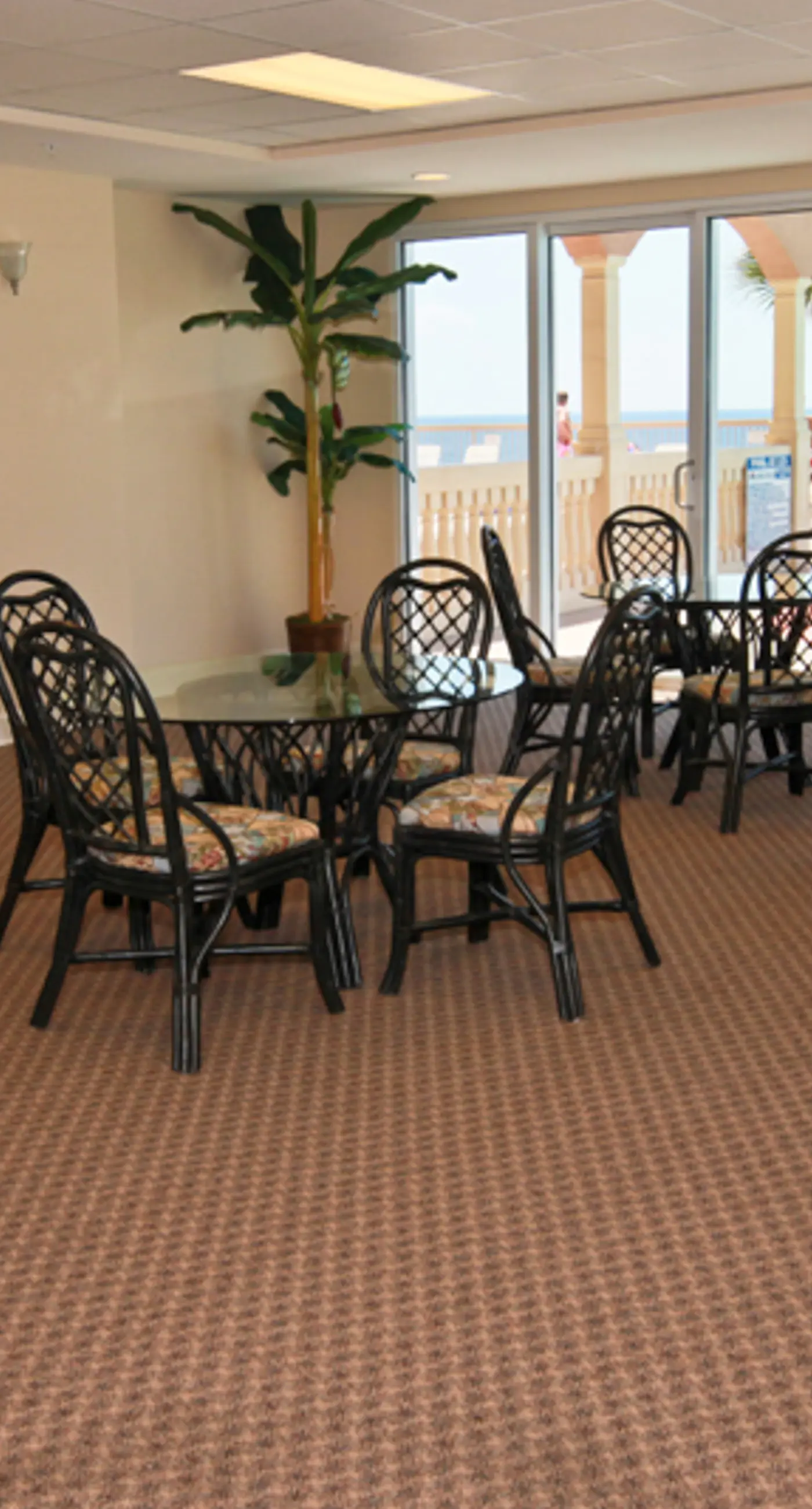 Newly Updated, 9th Floor Gulf-front Condo. Beach Chair Service Included