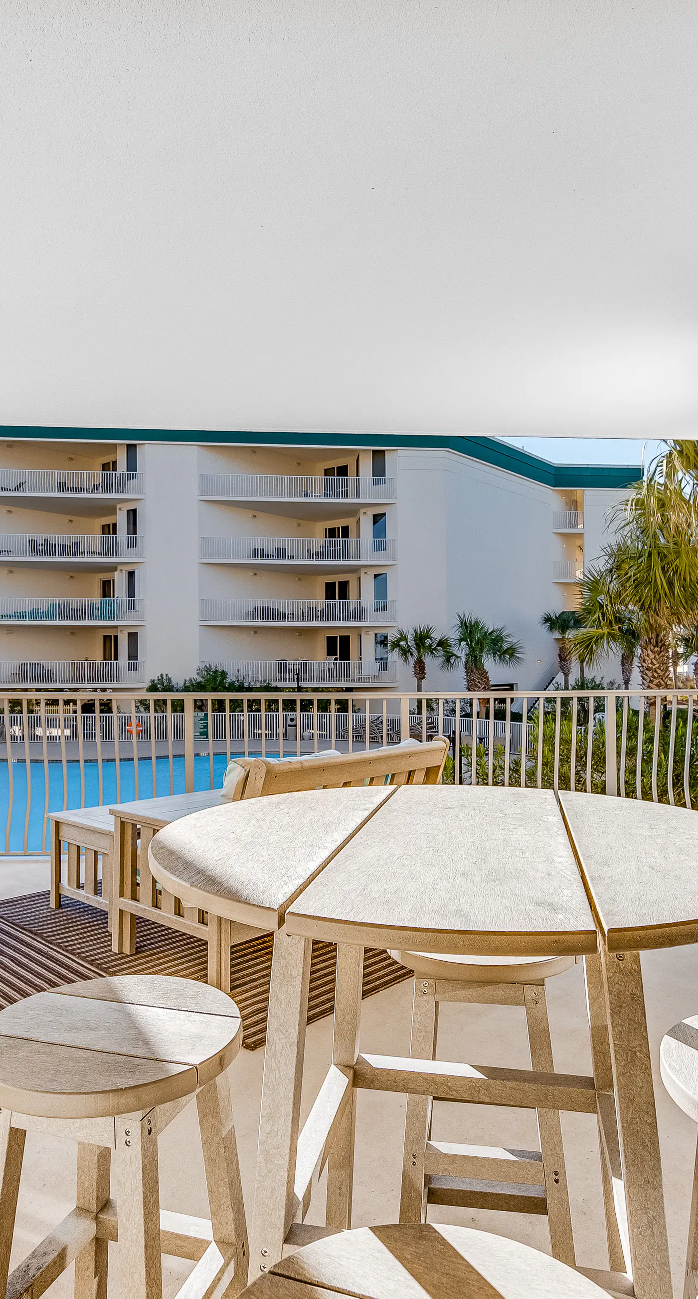 First-floor condo with sauna, gym, pool, tennis & pickleball