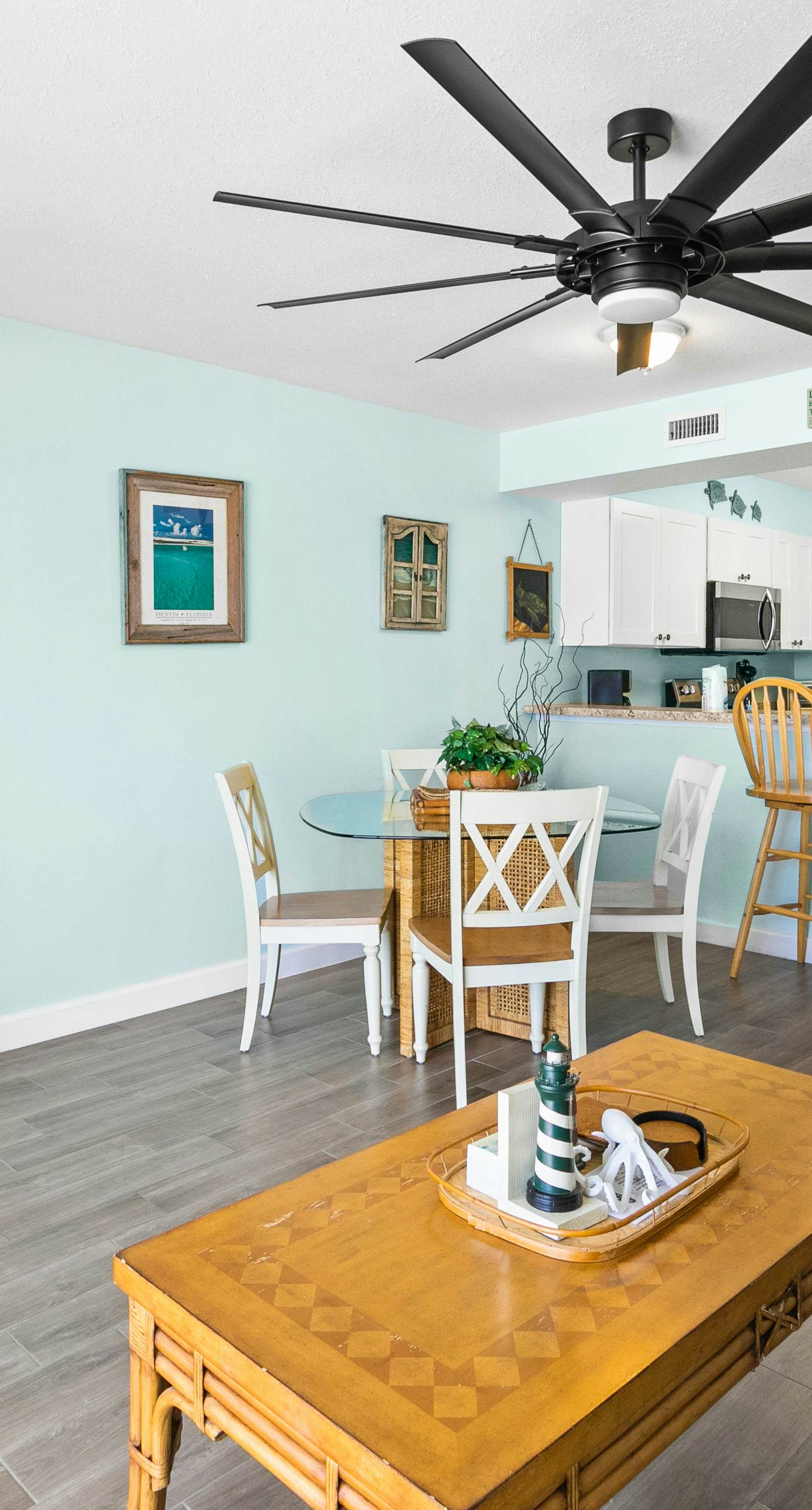 Pelican Isle 313-4th Floor Spacious Gulf Front Condo w/ Beach Service Included, Near Dining