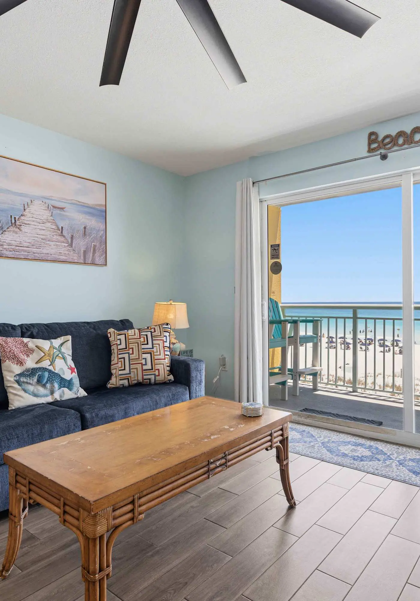 3rd Floor Spacious Gulf Front Condo w/ Beach Service Included, Near Dining
