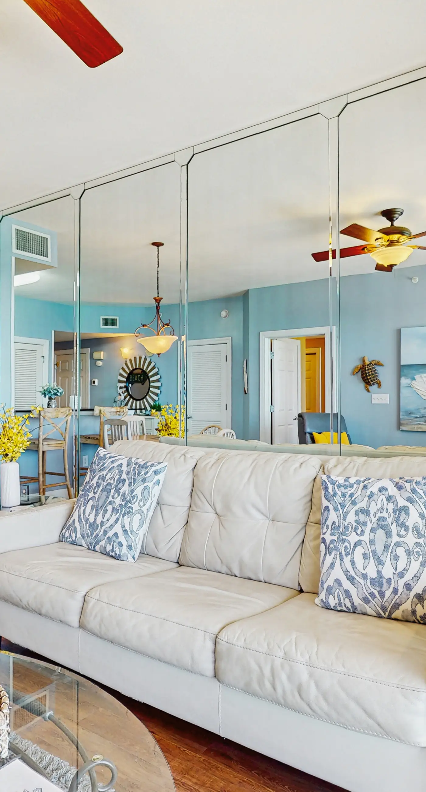 Elegant & spacious condo with incredible Gulf-front views, two pools & gym